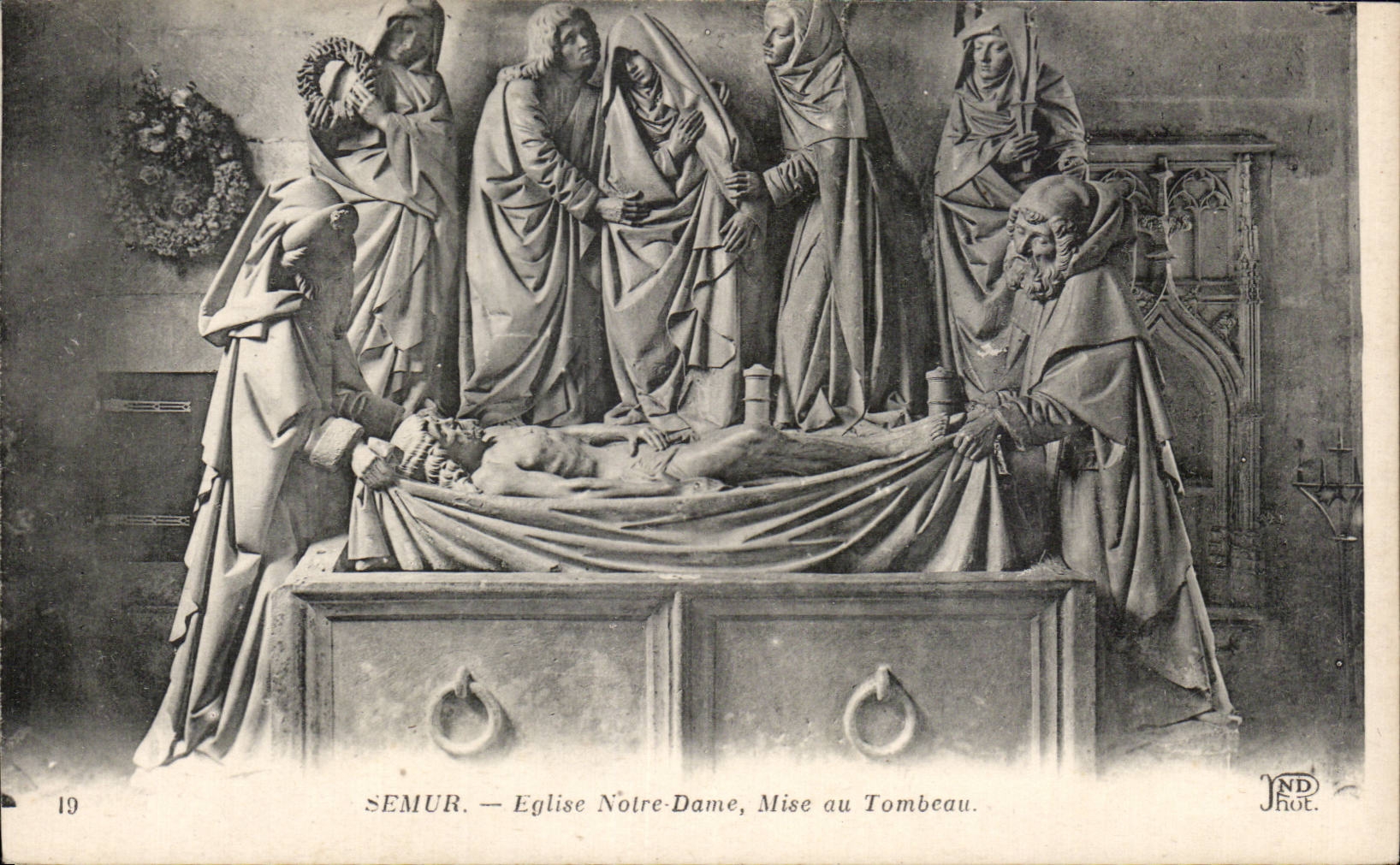 CPA Semur Notre Dame Church Put at the tomb