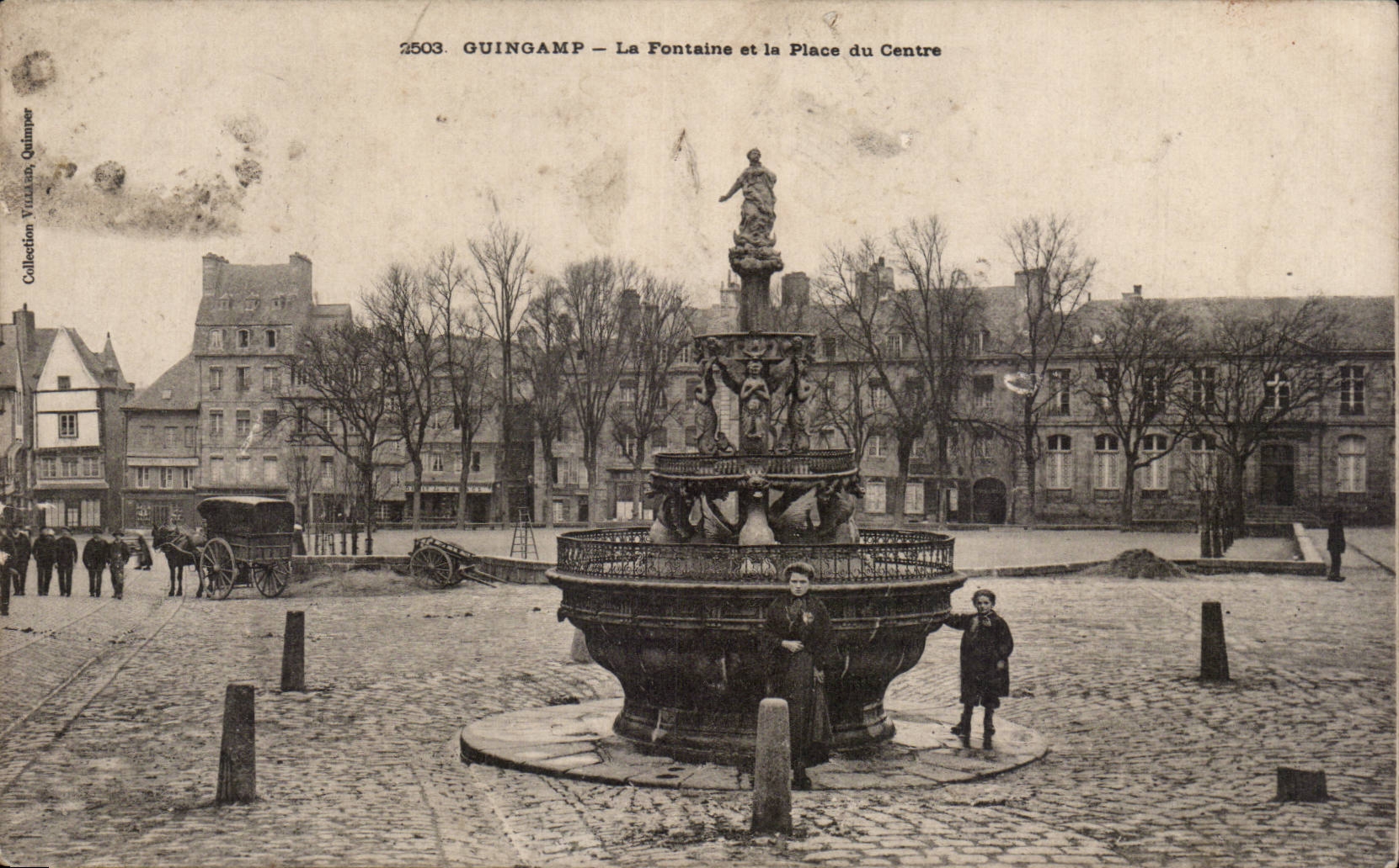 CPA Guingamp the fountain and the place of the center