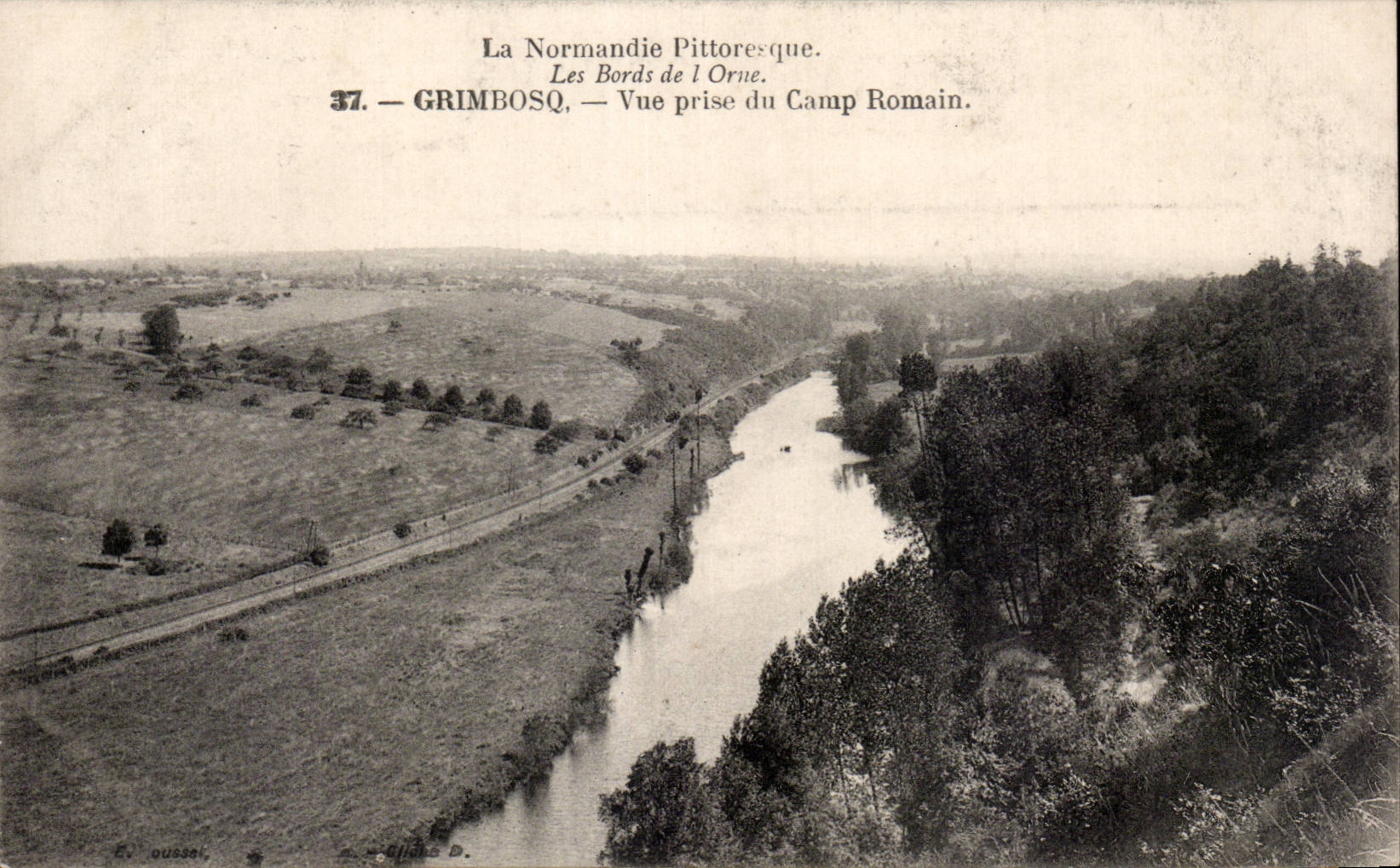 CPA Grimbosq Seen from of the Roman camp Bords of decorates