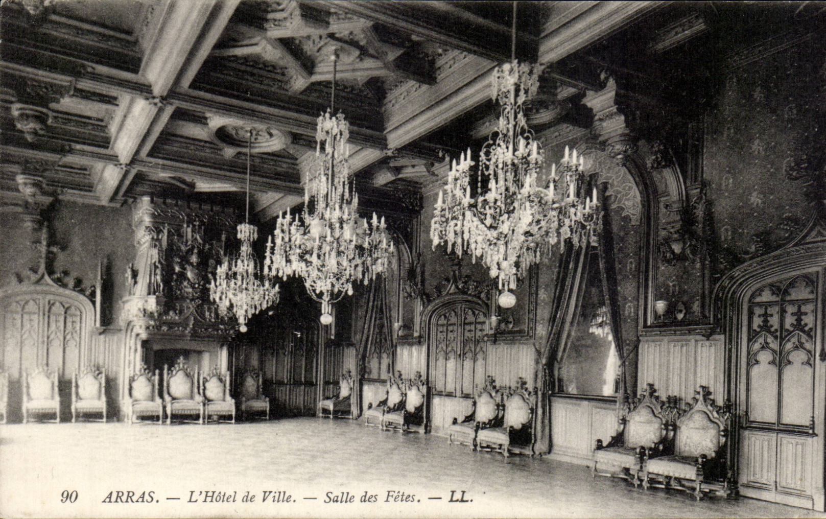 CPA Arras Hotel de ville Salles des fetes