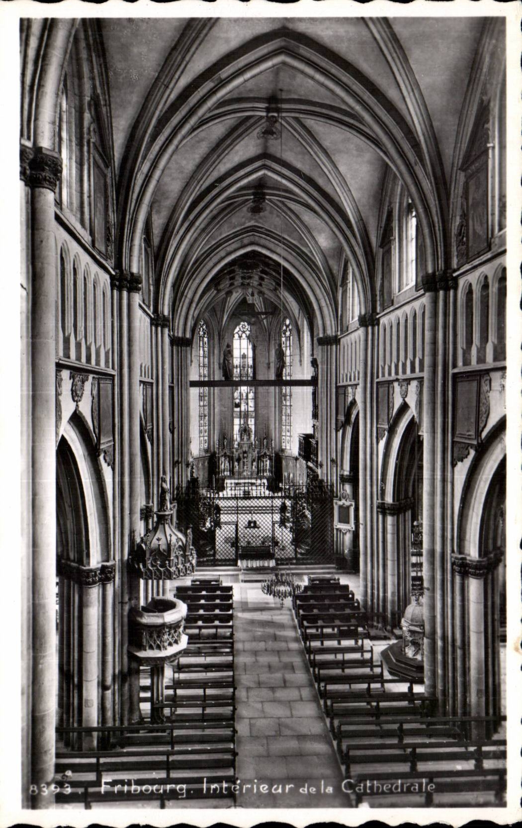 Swiss CPA Freiburg Interior of the cathedral