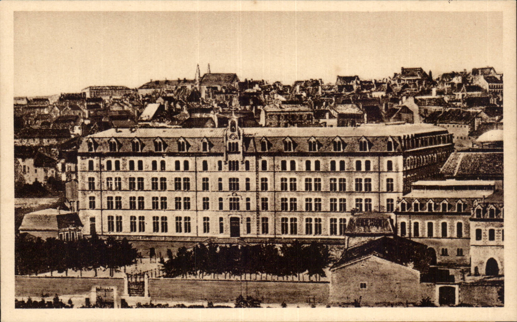 CPA Poitiers the college Saint Joseph View taken of Is