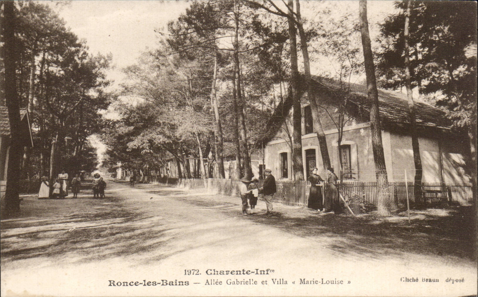 CPA Bramble les Bains Allee Gabrielle and villa Marie Louise