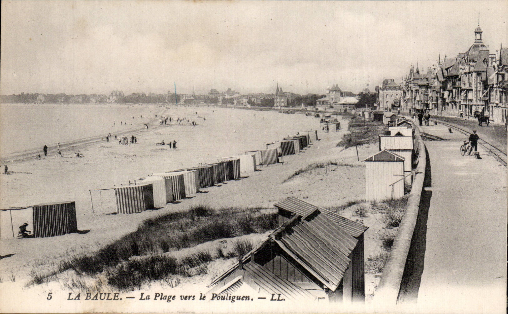 La Baule - la playa hacia Pouliguen CPA