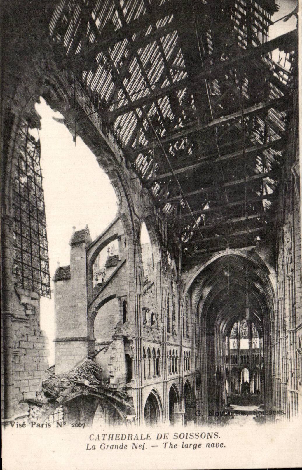 Soissons - the Cathedral - the Nave - CPA