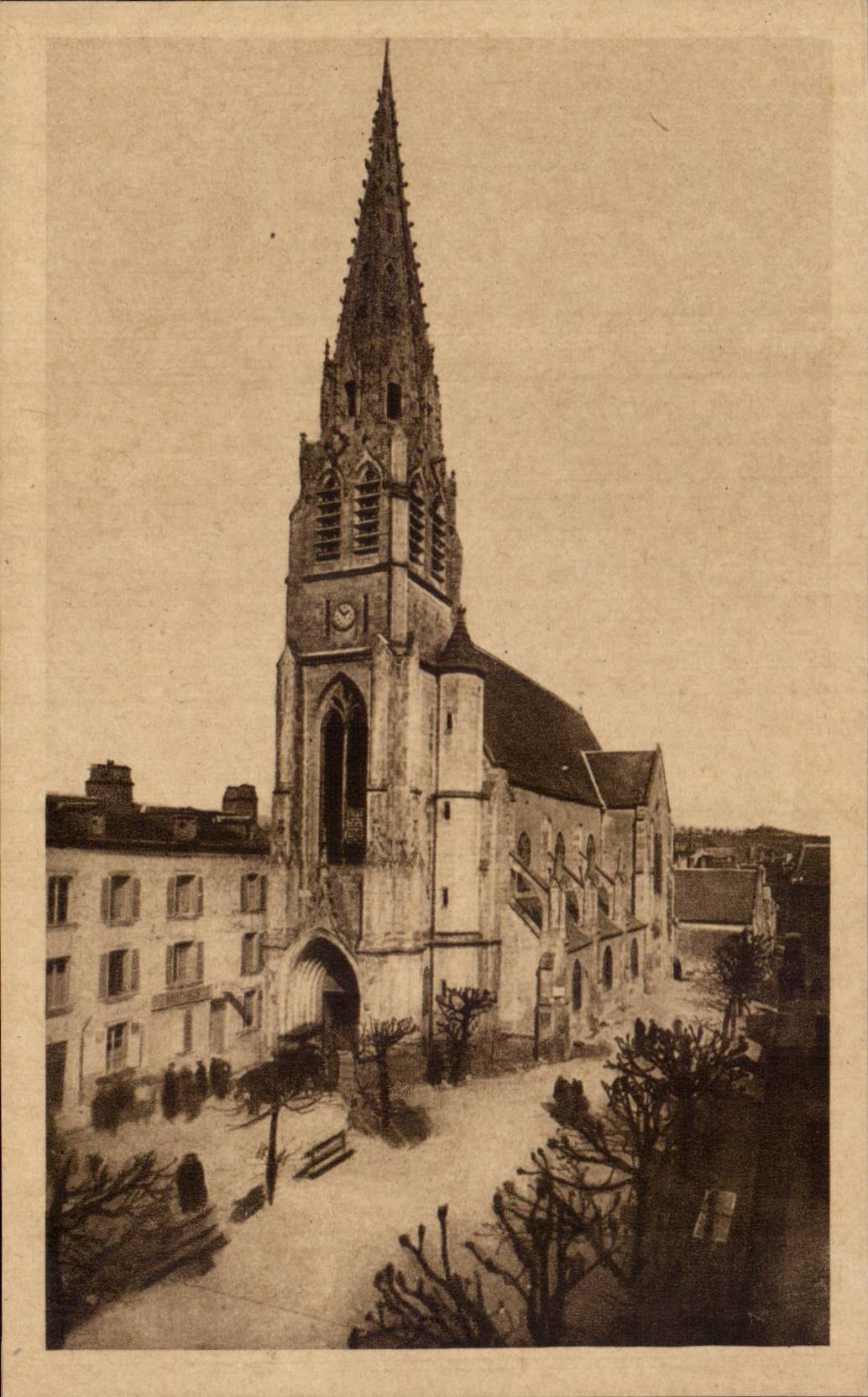 Plata de niquel en el hueco - iglesia - CPA