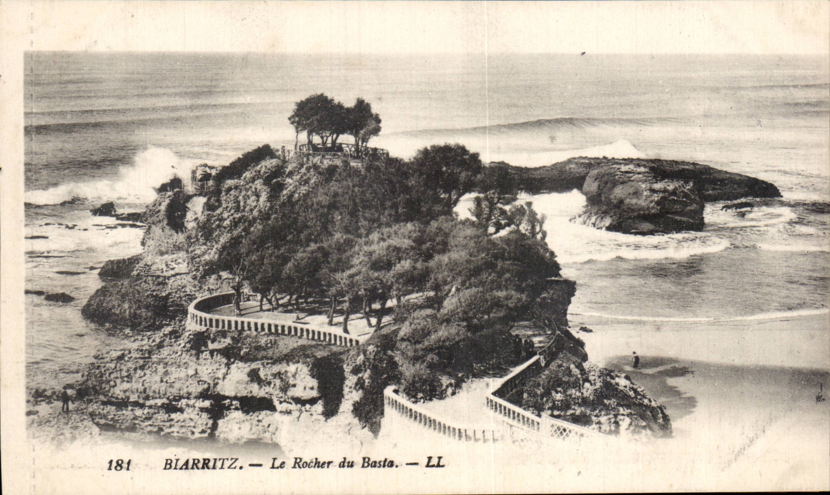 CPA Biarritz the rock of Basta