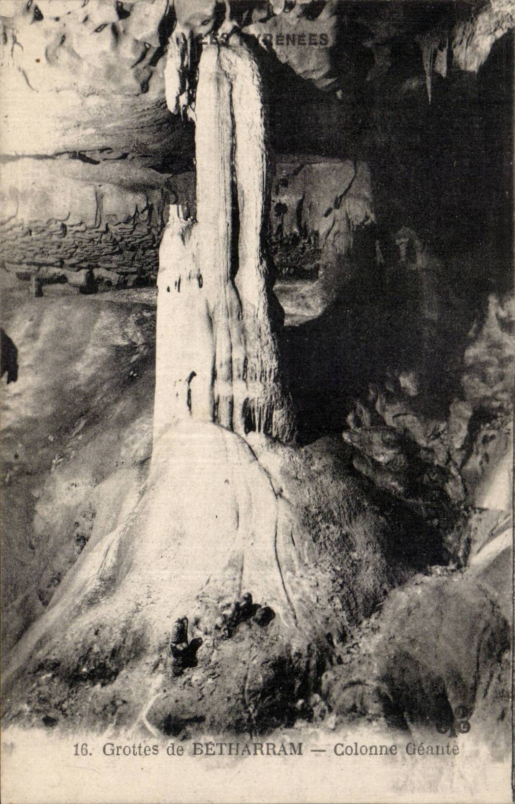 CPA Caves of Betharram giant Column
