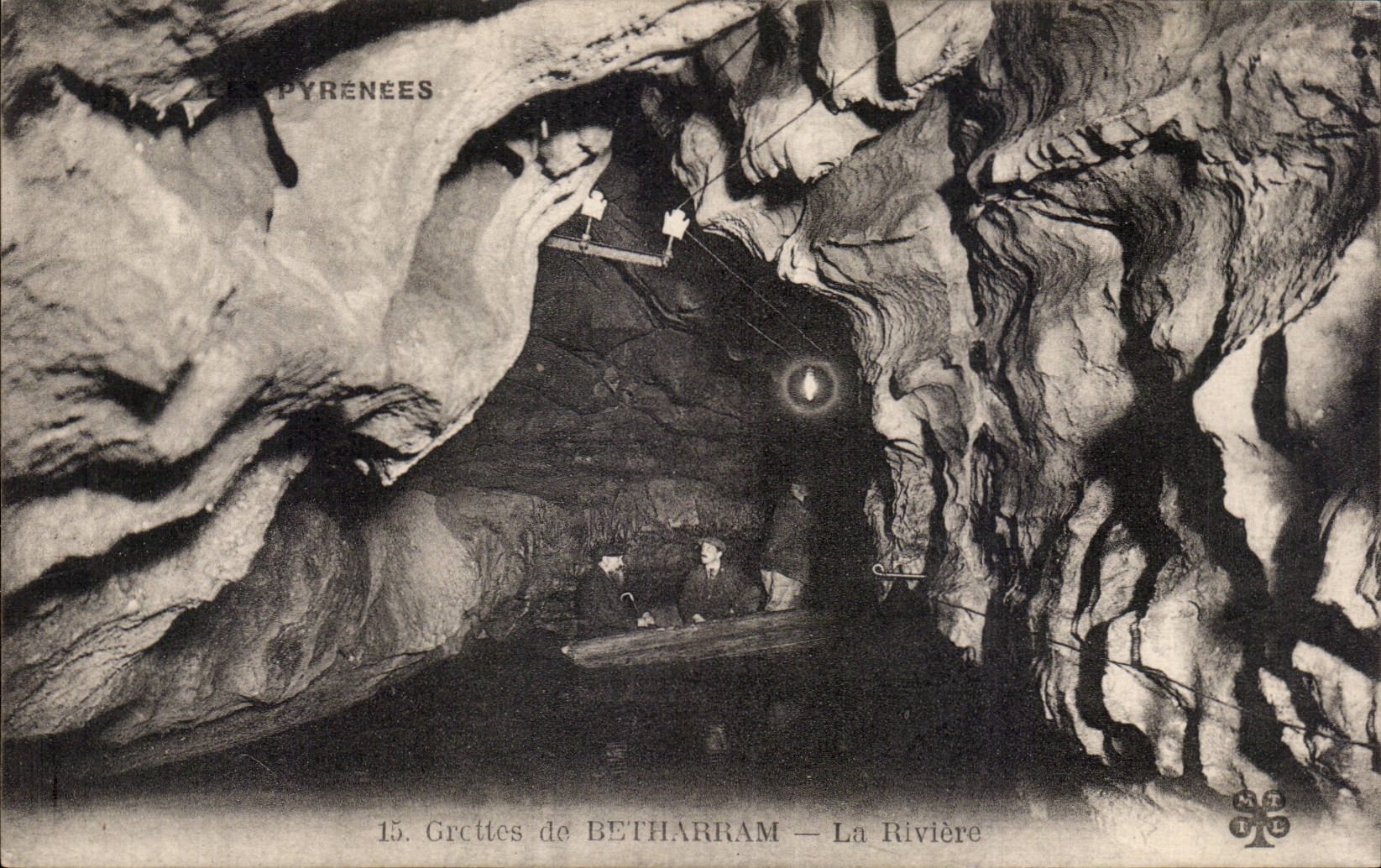 CPA Caves of Betharram the river