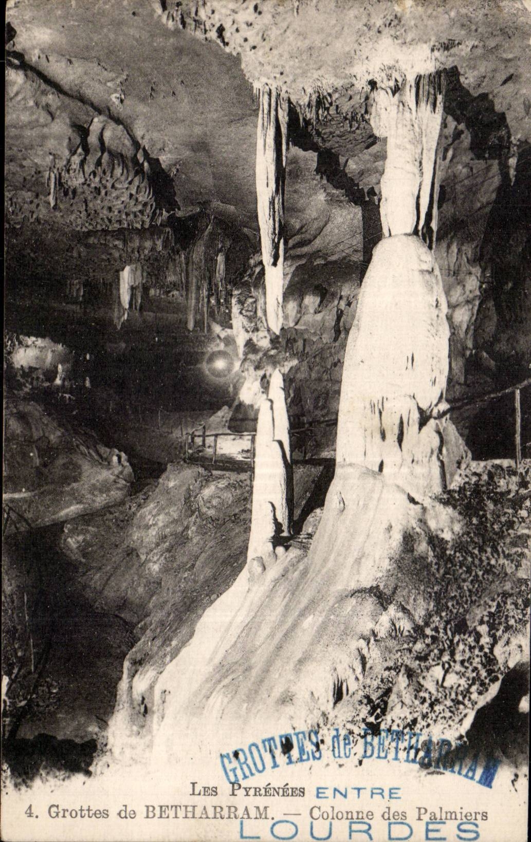 CPA Caves of Betharram Column of the palm trees