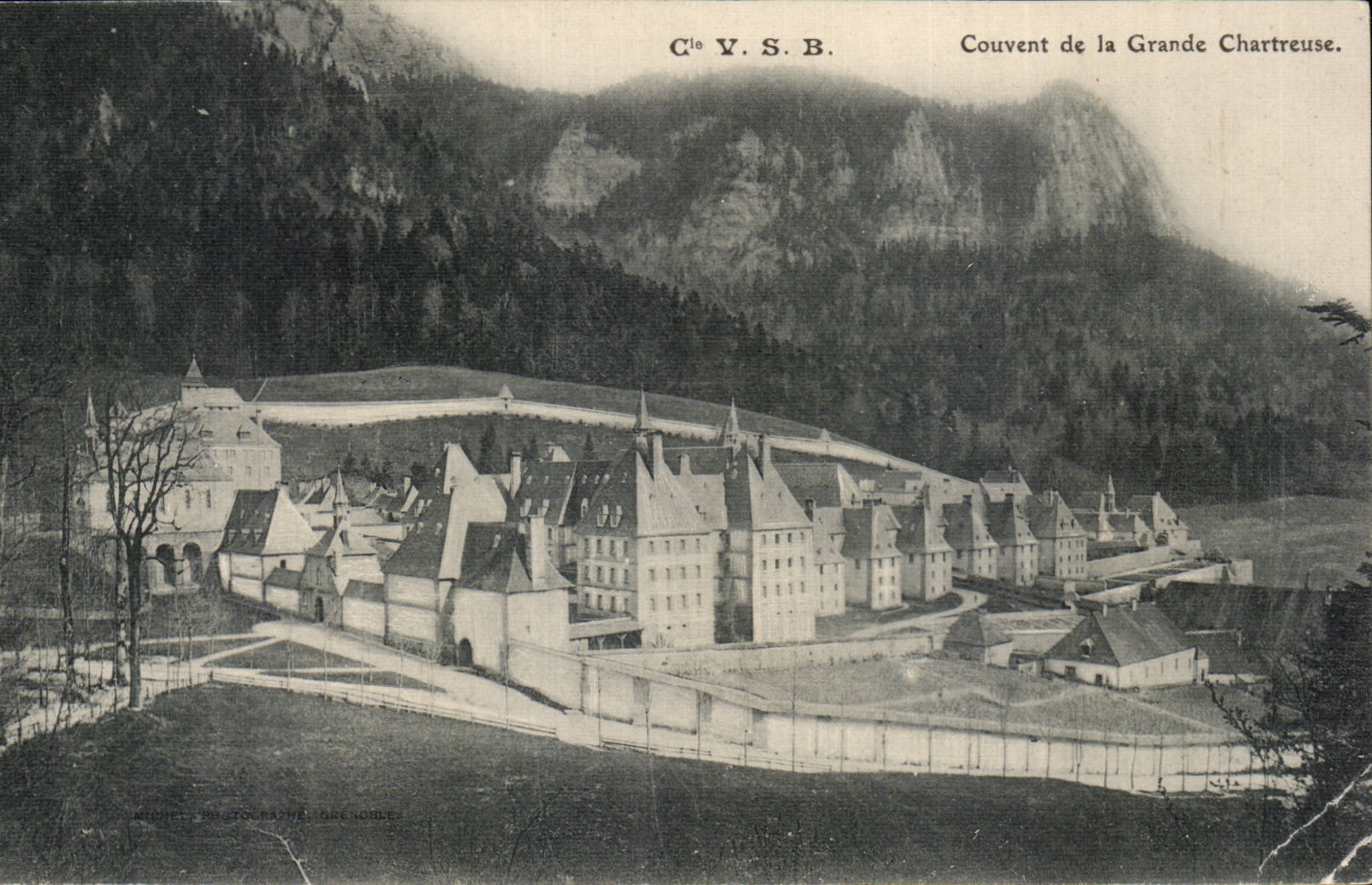 Chartreuse grande de la cria de CPA