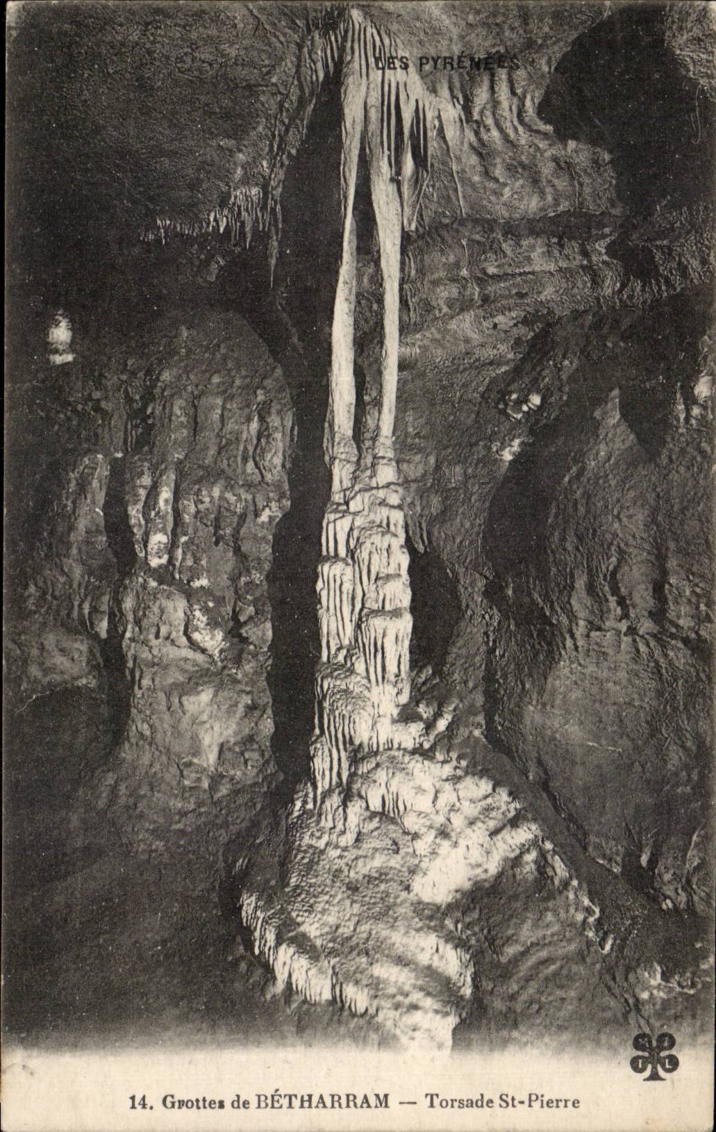 CPA Grottes of Betharram Twists St Pierre
