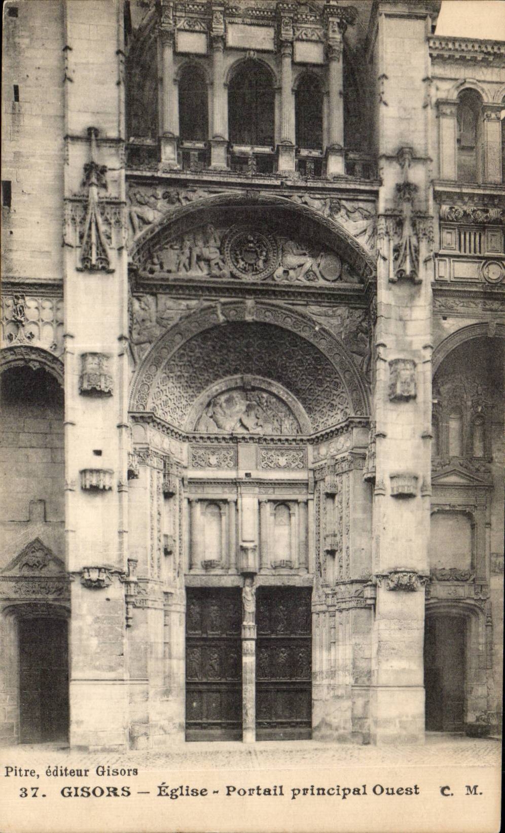 Puerta principal occidental de la iglesia de CPA Gisors