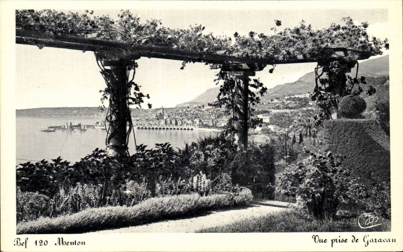 CPA Menton Seen from of Garavan