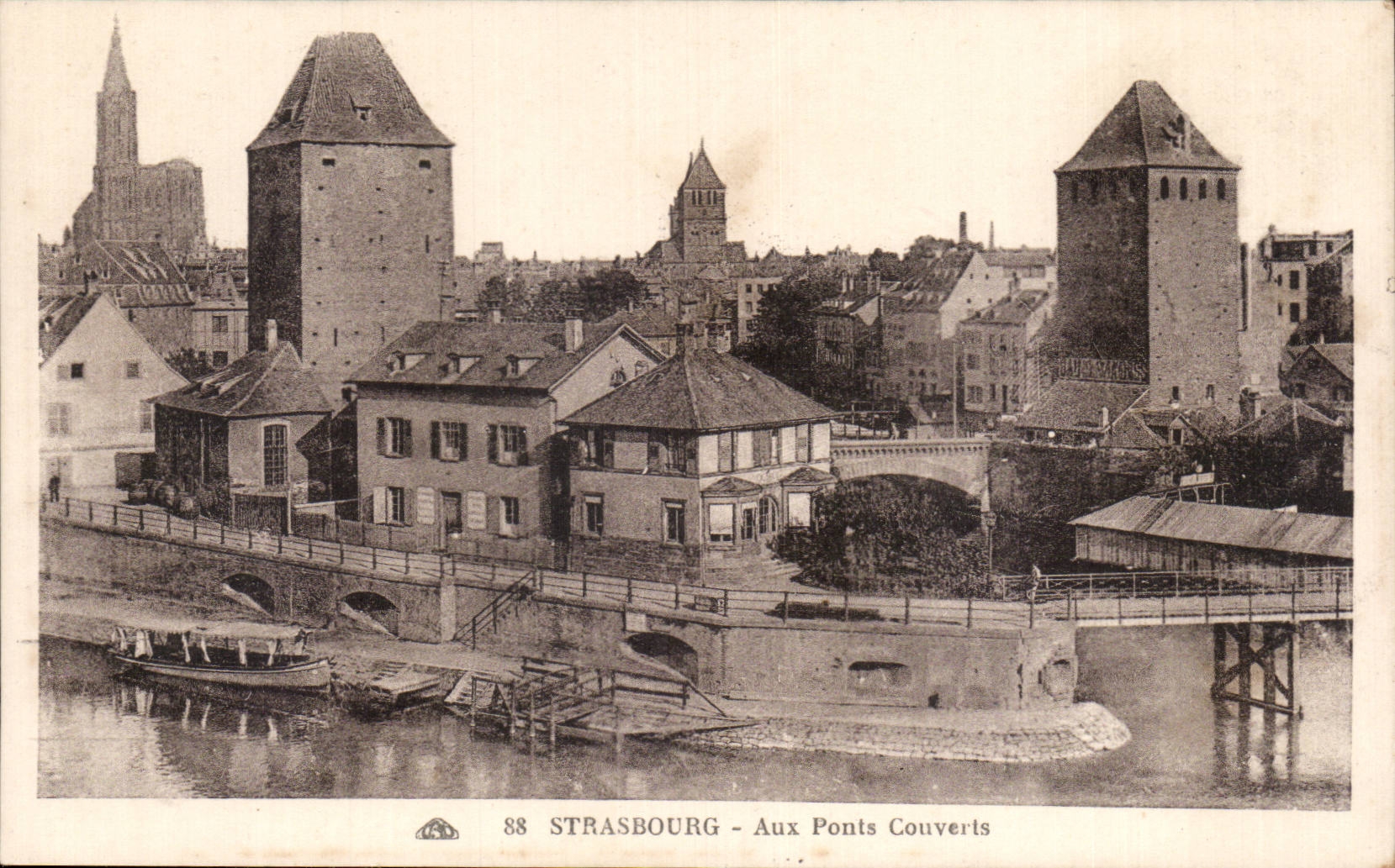 CPA Strasbourg With the covered bridges