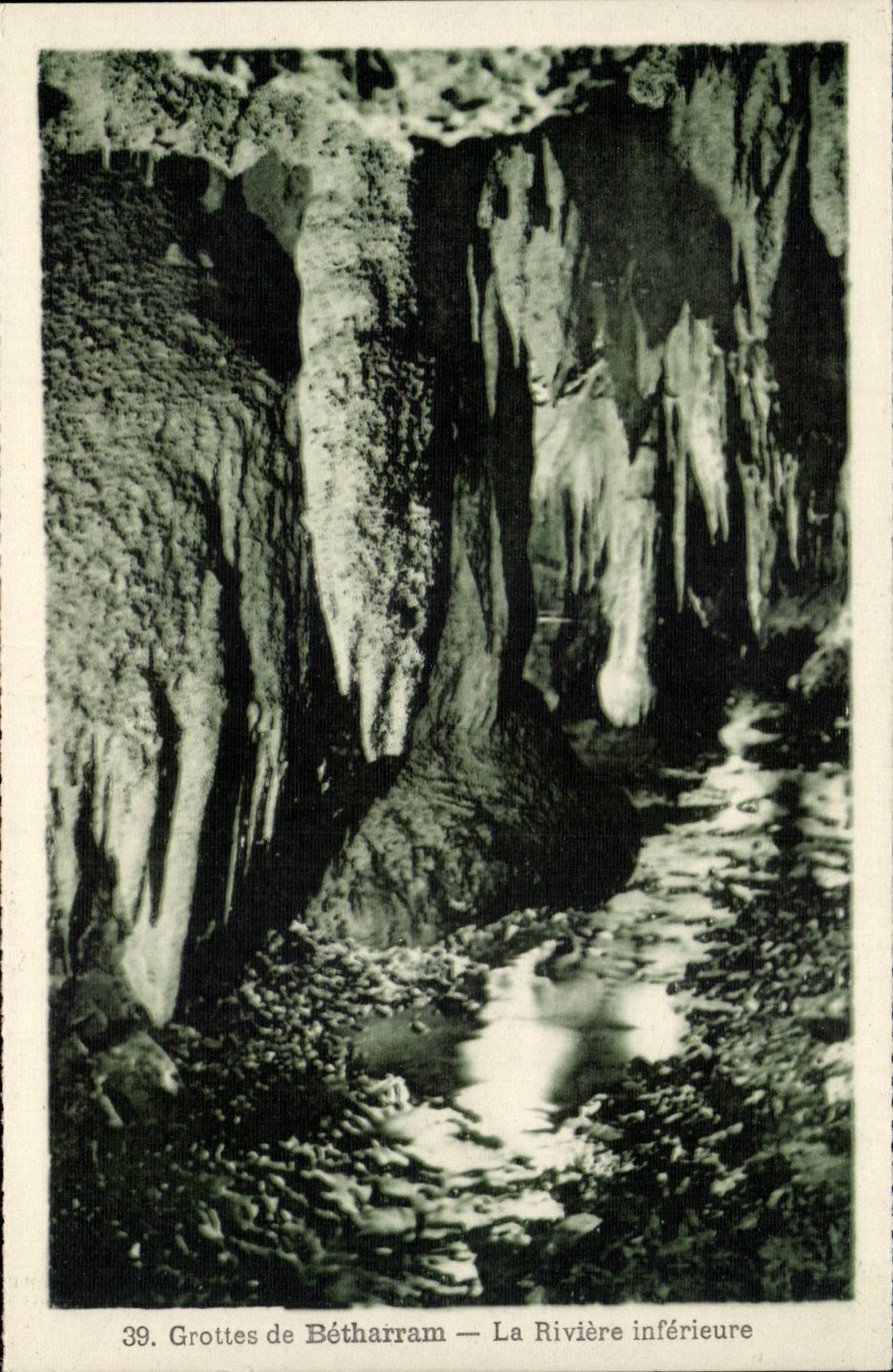 CPA Caves of Betharram the lower river