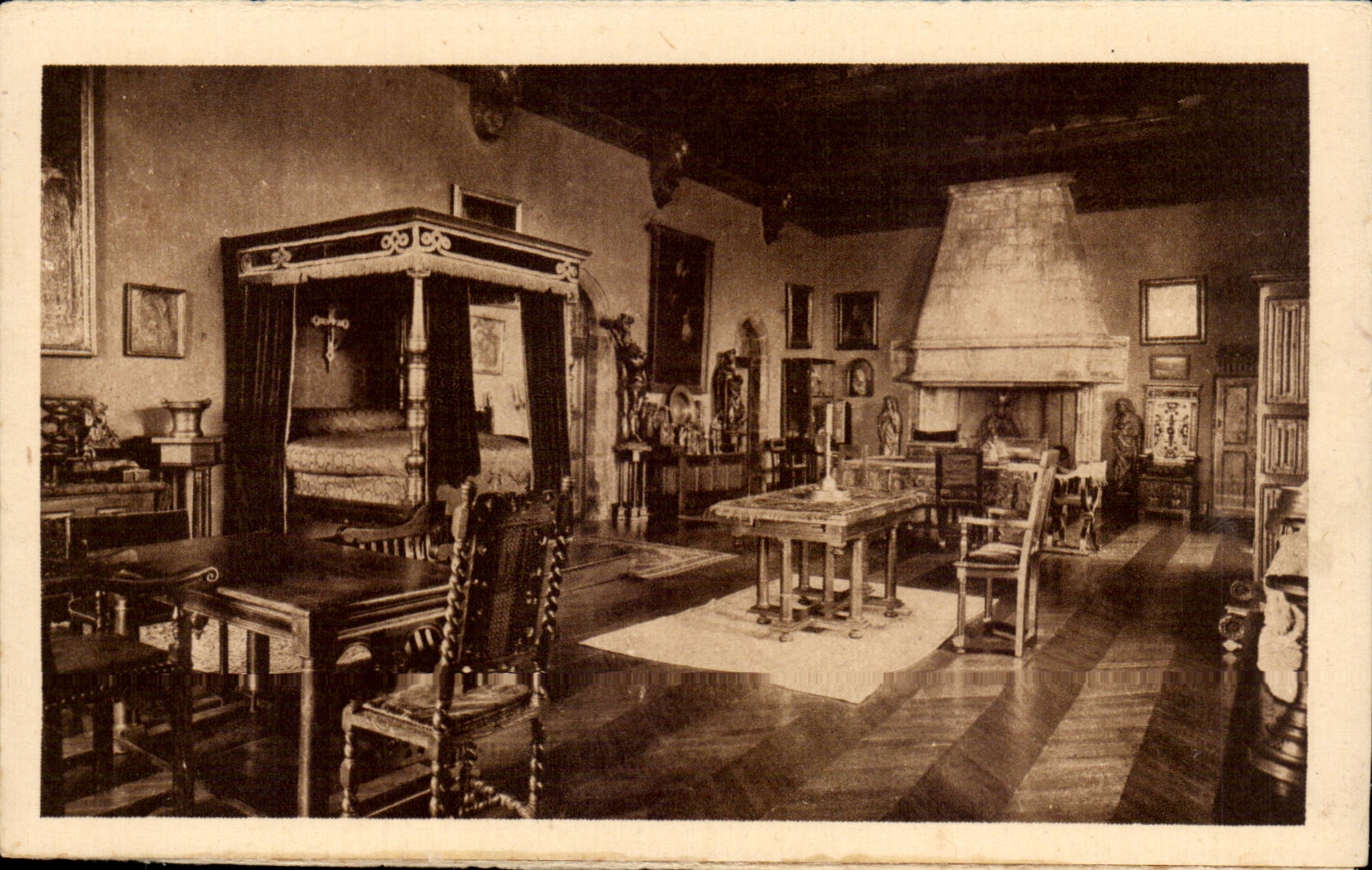 CPA Chateau de Castelnau pres Bretenoux Ancienne salle des Etats