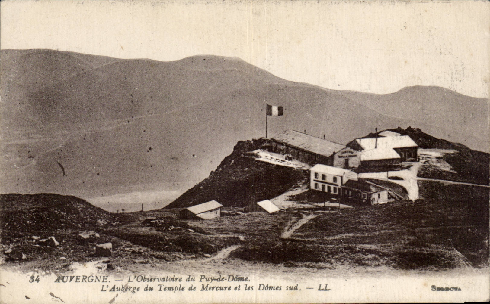 CPA Auvergne Observatory of Puy de Dome inn of the Mercury temple and the southern domes