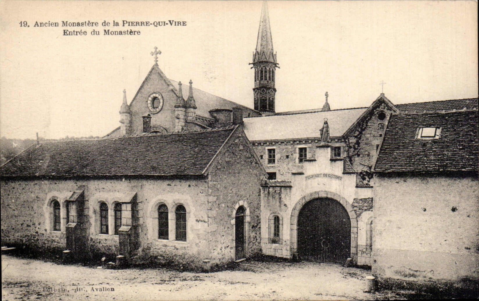 CPA Old monastery of Pierre who Transfers monastery Entrance
