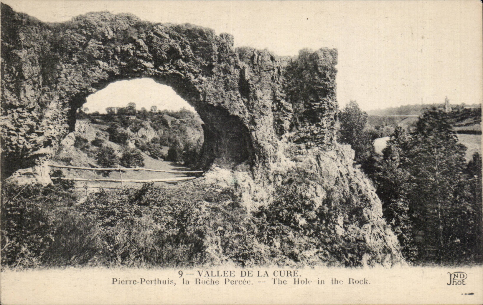 CPA Valley of the Cure Pierre Perthuis the bored rock