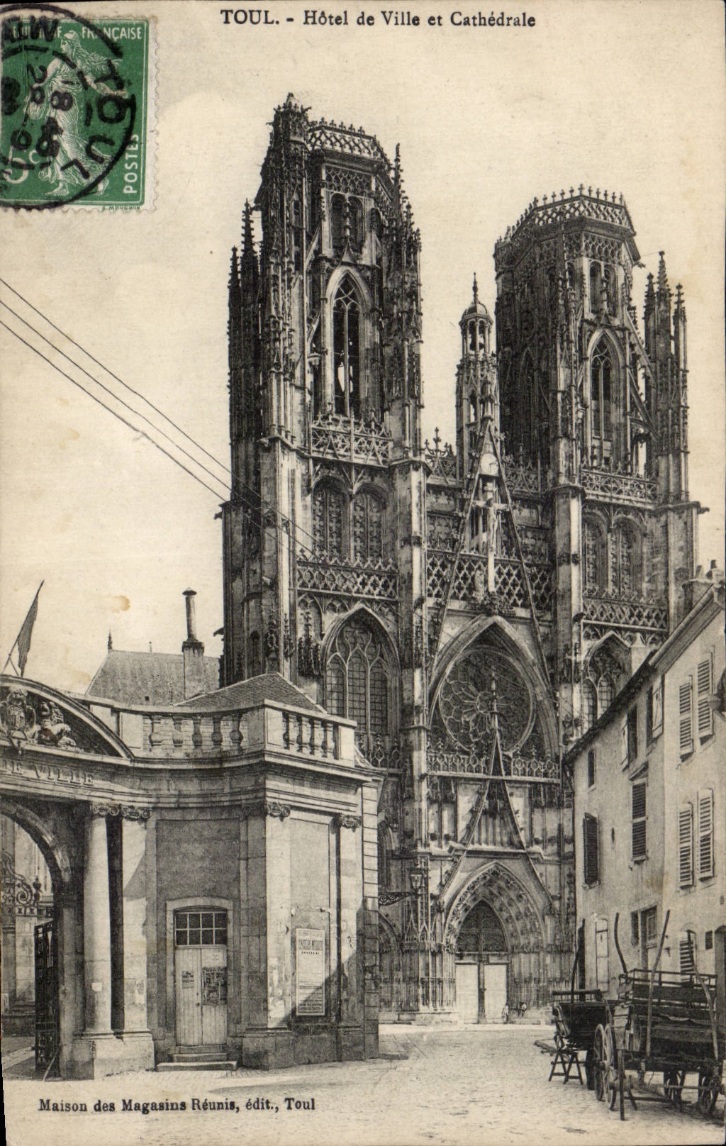 Hotel y catedral de CPA Toul