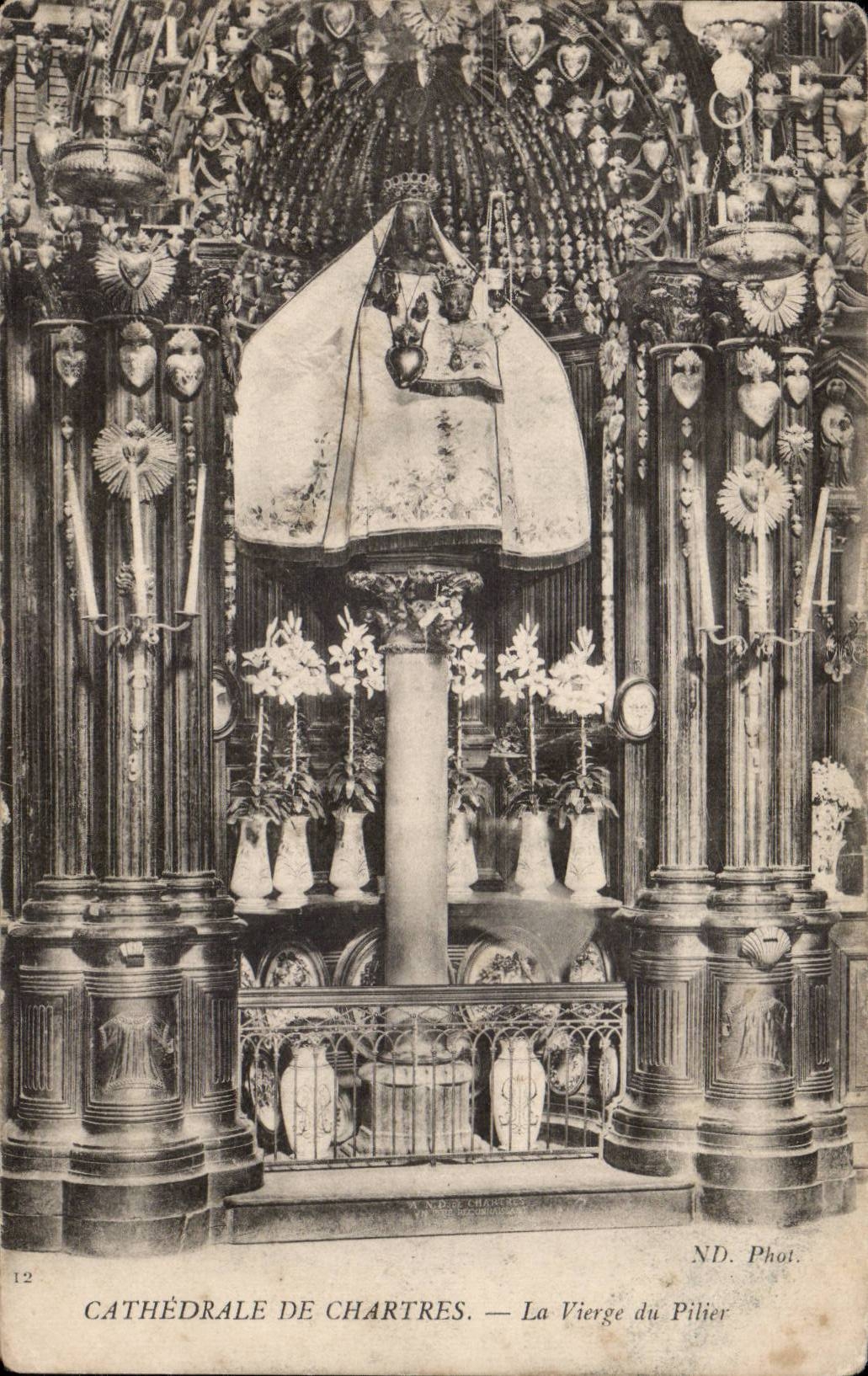 CPA Cathedral of Chartres the virgin of the pillar