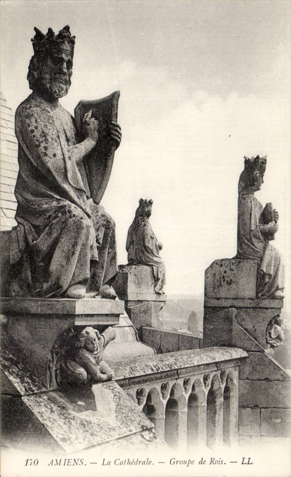 CPA Amiens the cathedral Groups kings