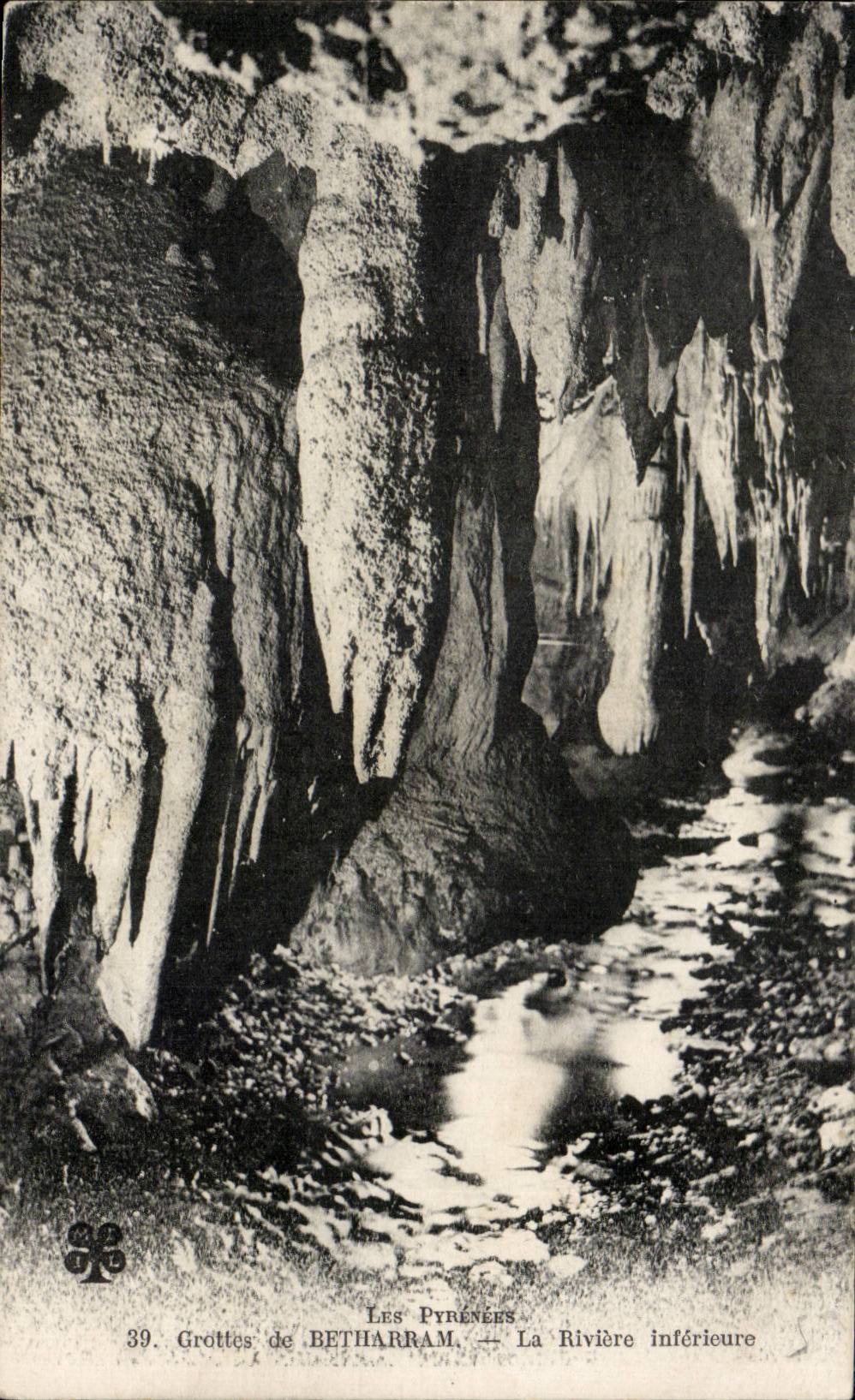 CPA Caves of Betharram the lower river