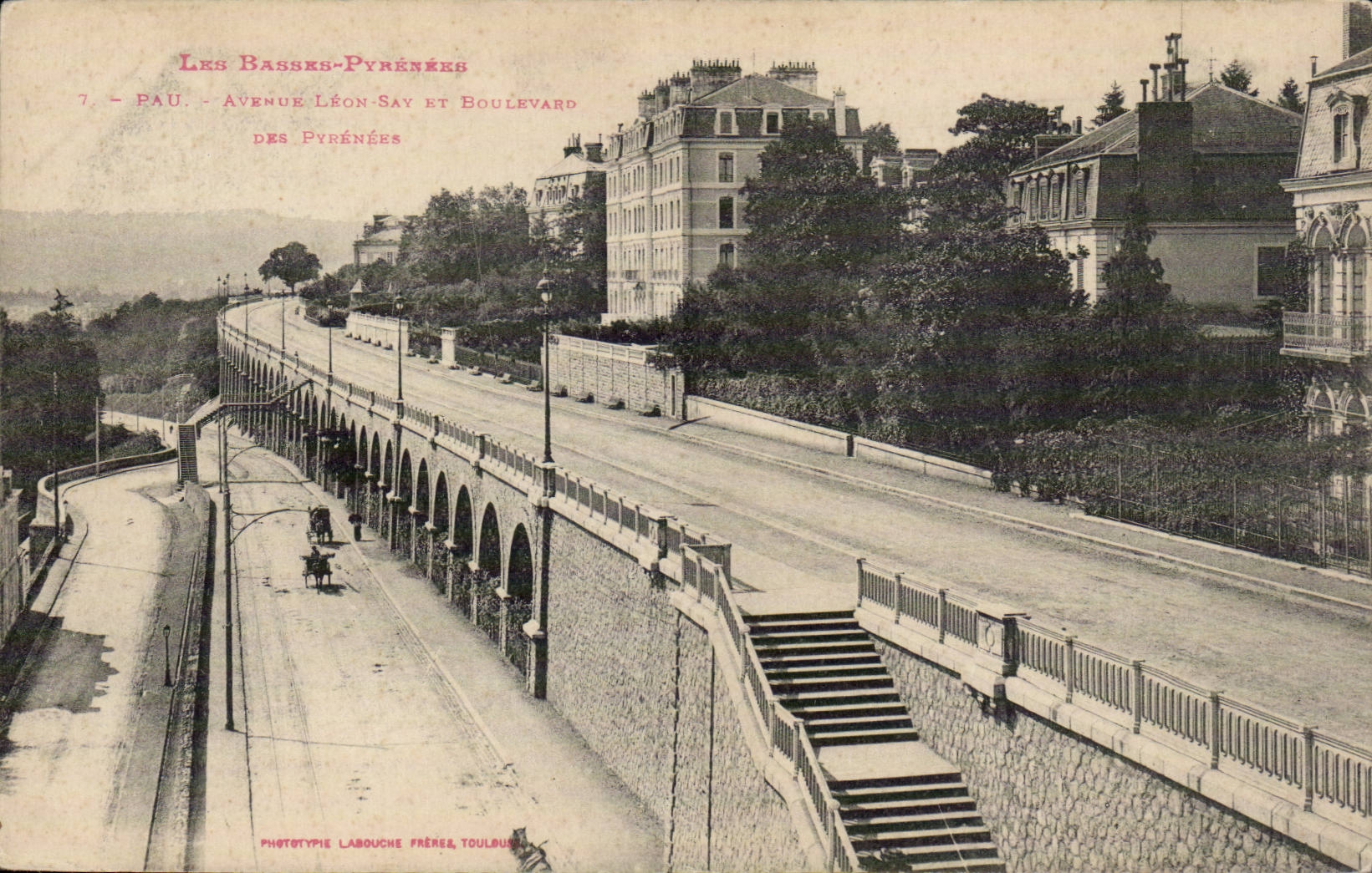 CPA Pau Avenue Leon Say and boulevard of the Pyrenees