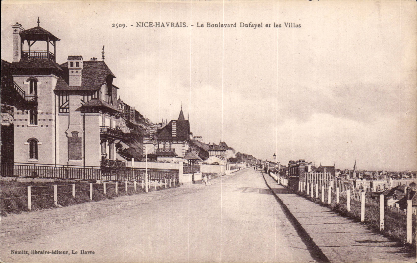 CPA Nice Native of Le Havre the Dufayel boulevard and villas