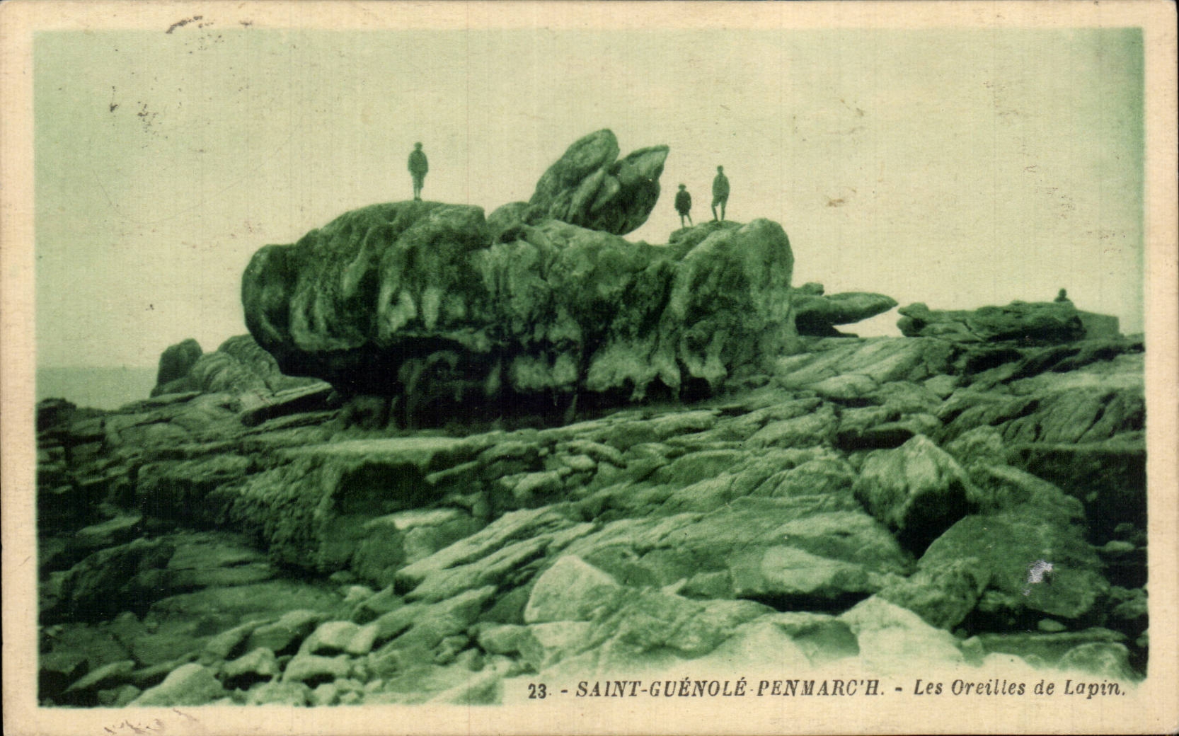 CPA Saint Guenole Penmarch rabbit ears