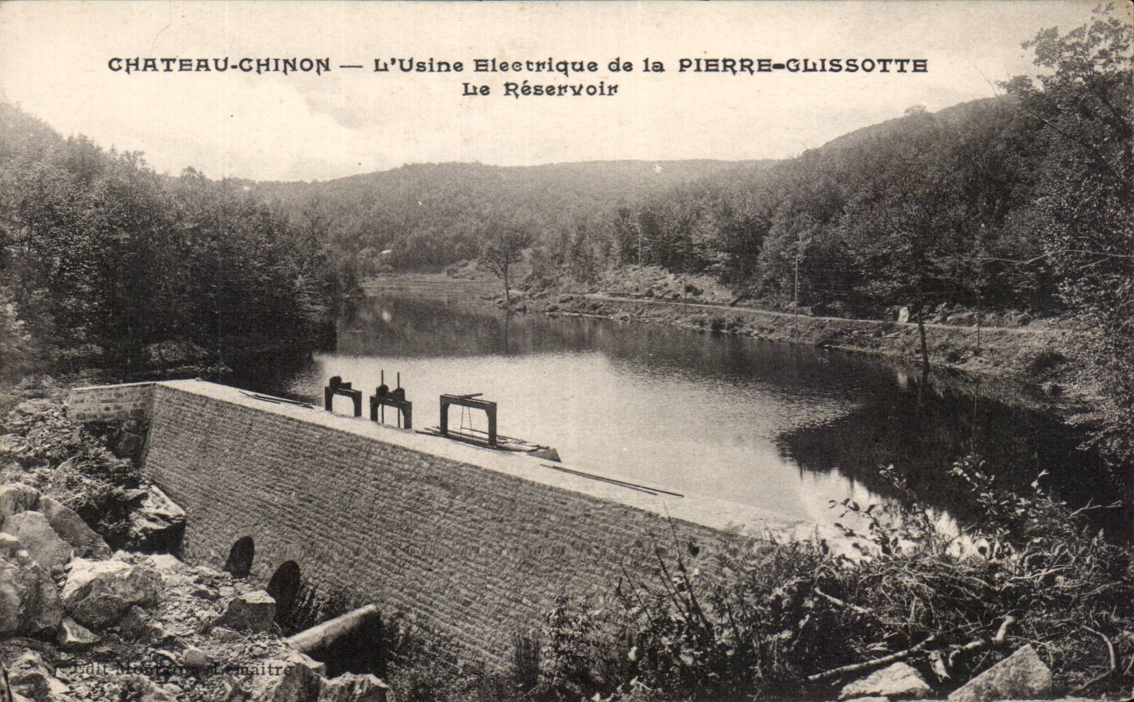 CPA Castle Chinon machines electric of Pierre Glissotte the tank