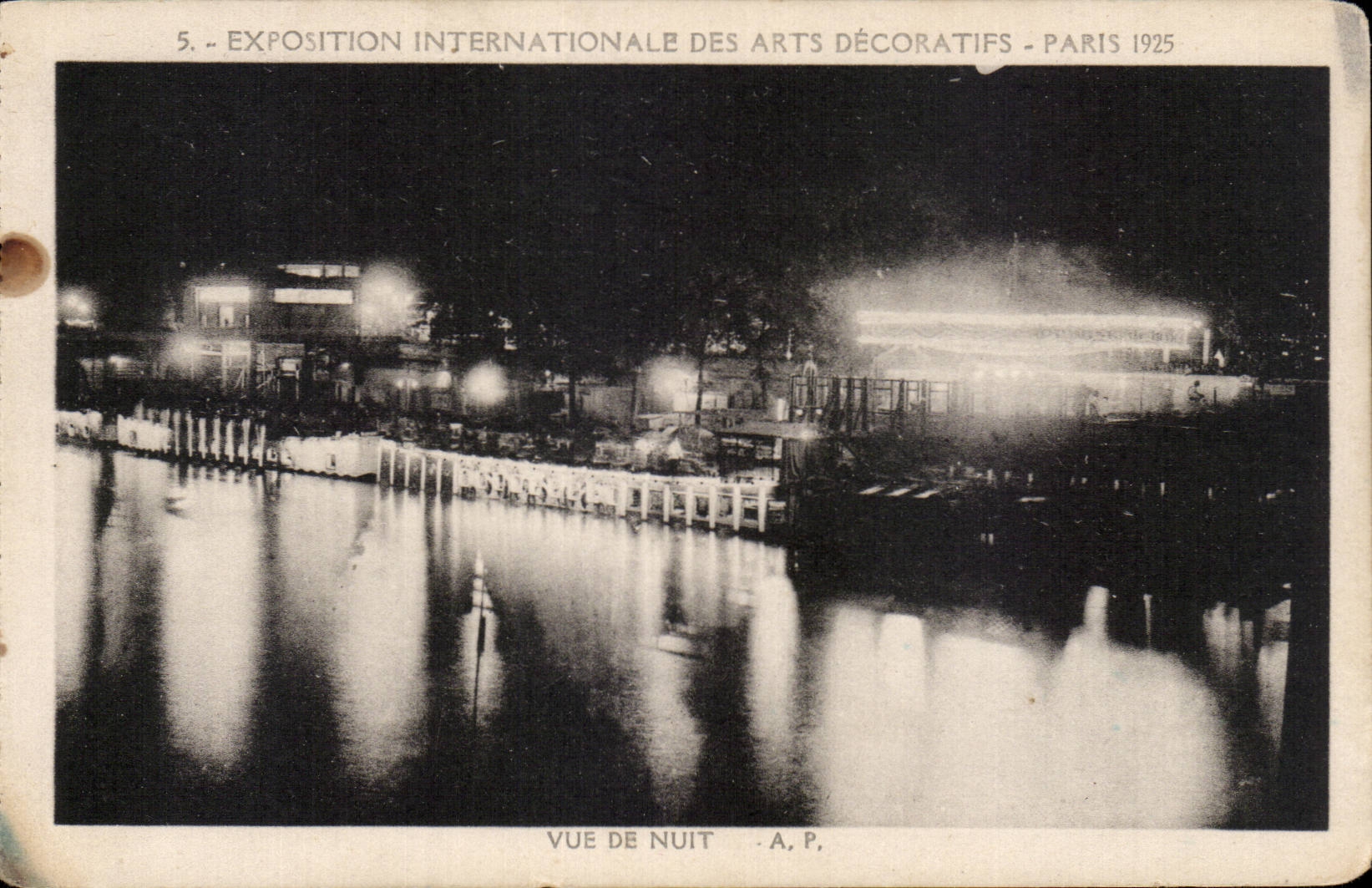 CPA Paris Exposition internationale des Arts Decoratifs 1925 Vue de nuit