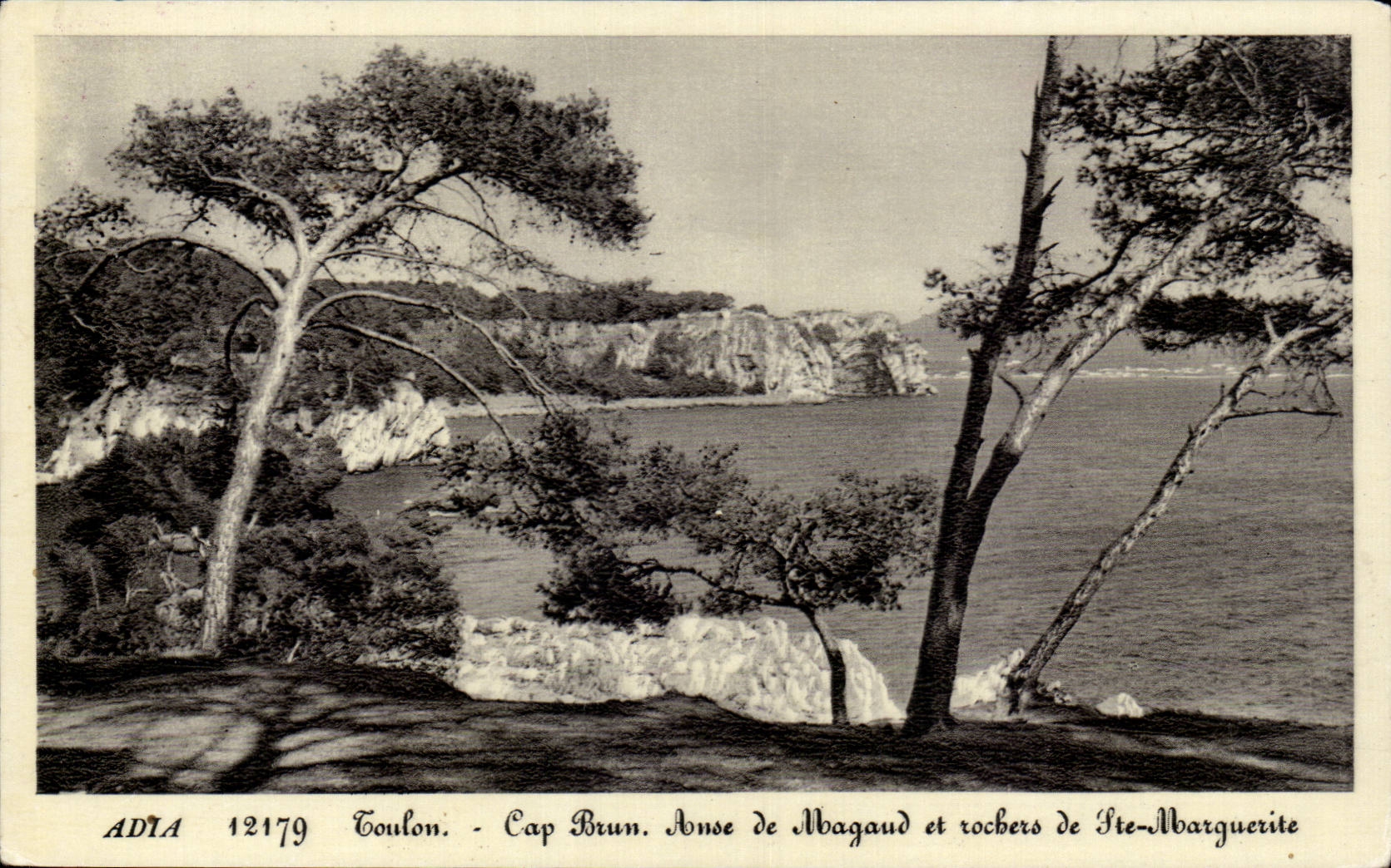 CPA Toulon Cape Brown Handle of Magaud and rocks of Marguerite