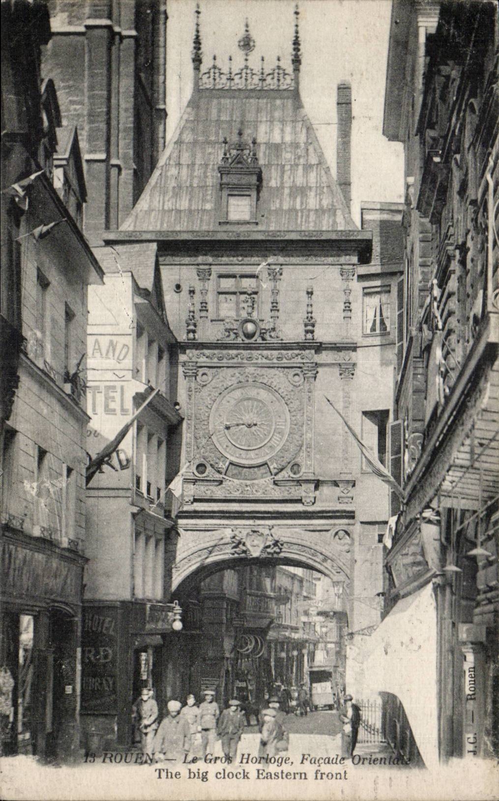 CPA Rouen the large clock Eastern Frontage
