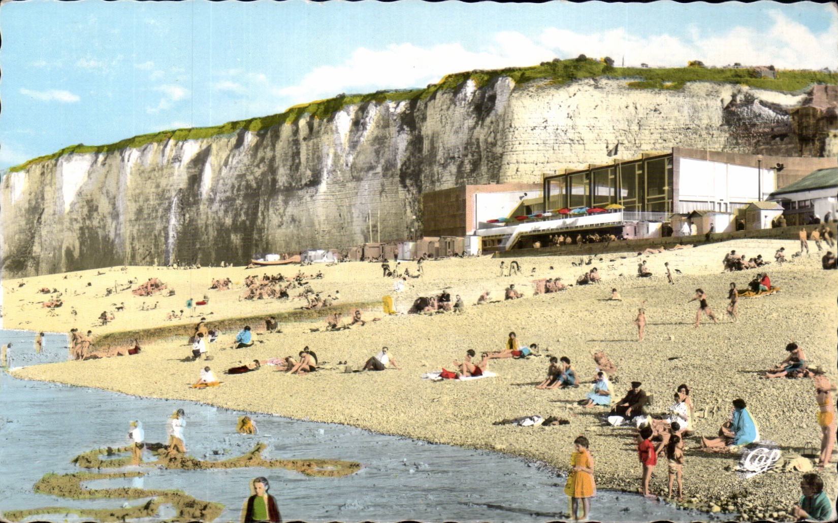 Saint Valery in Caux - the Beach and Cliffs - CPA