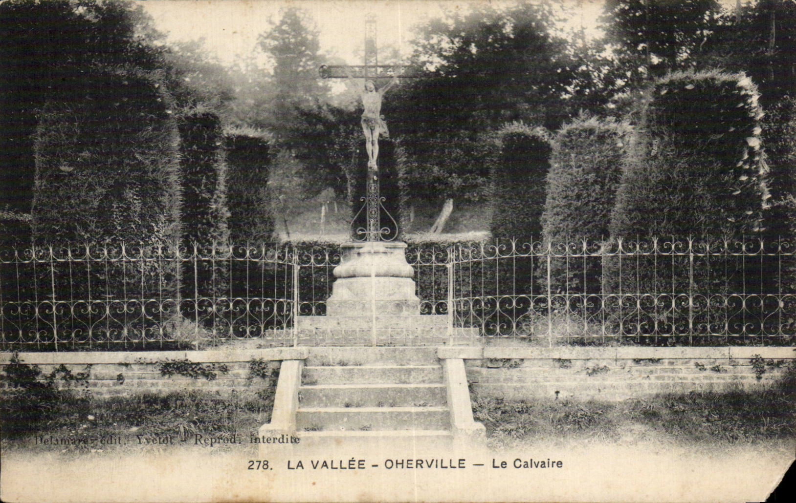 Oherville - the Valley - the Martyrdom - CPA