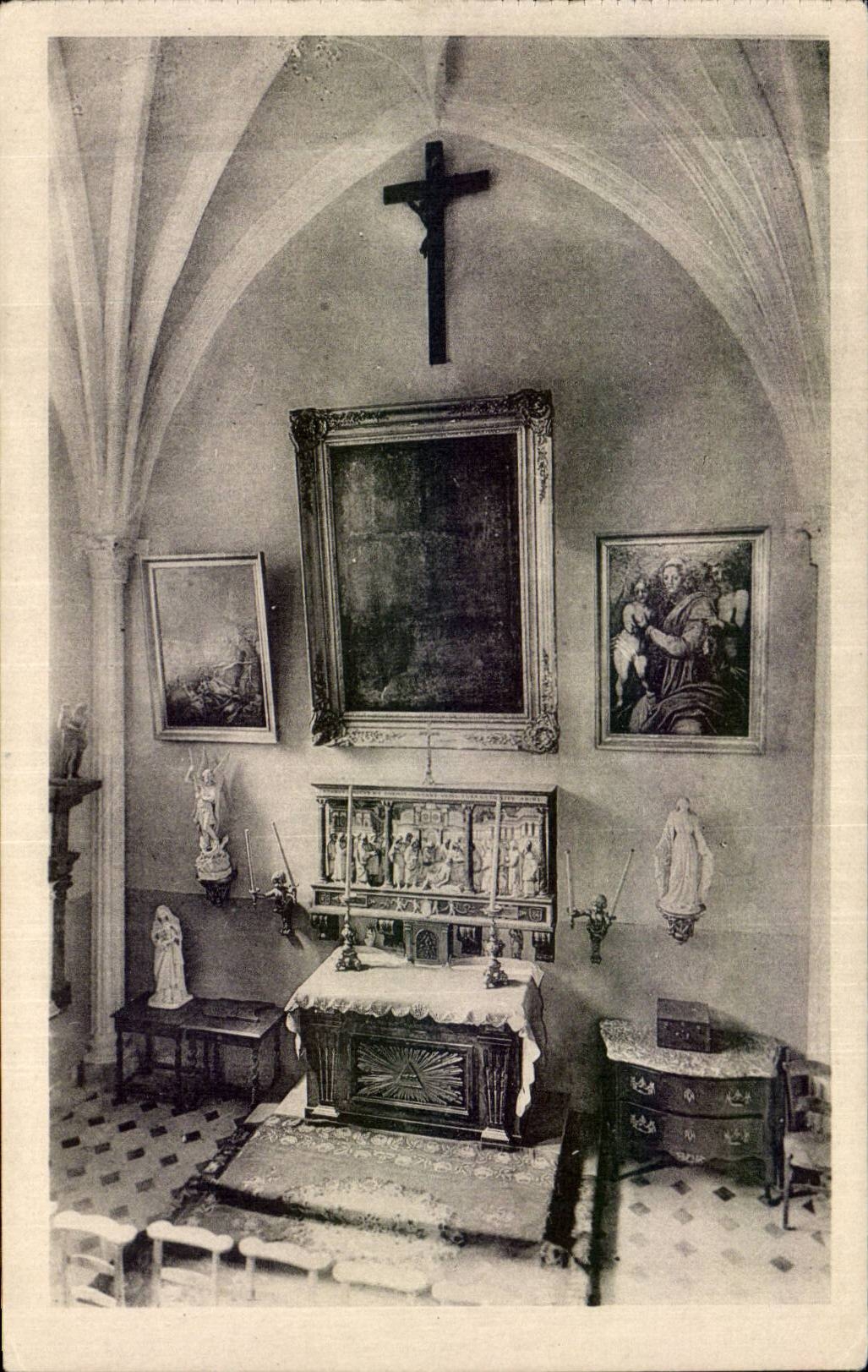 CPA Castle of Bussy Rabutin Vault