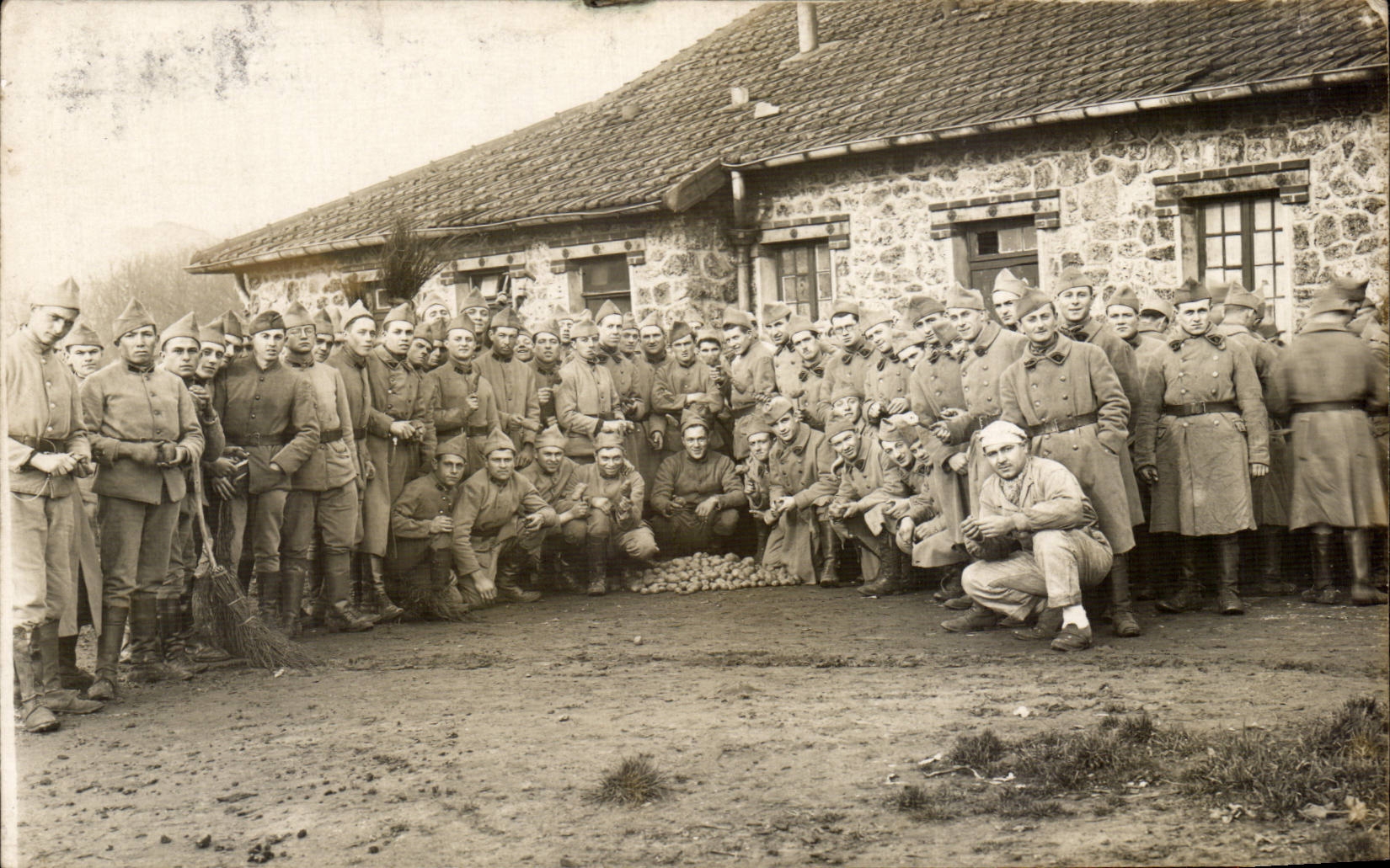Real photo Militaria Soldier