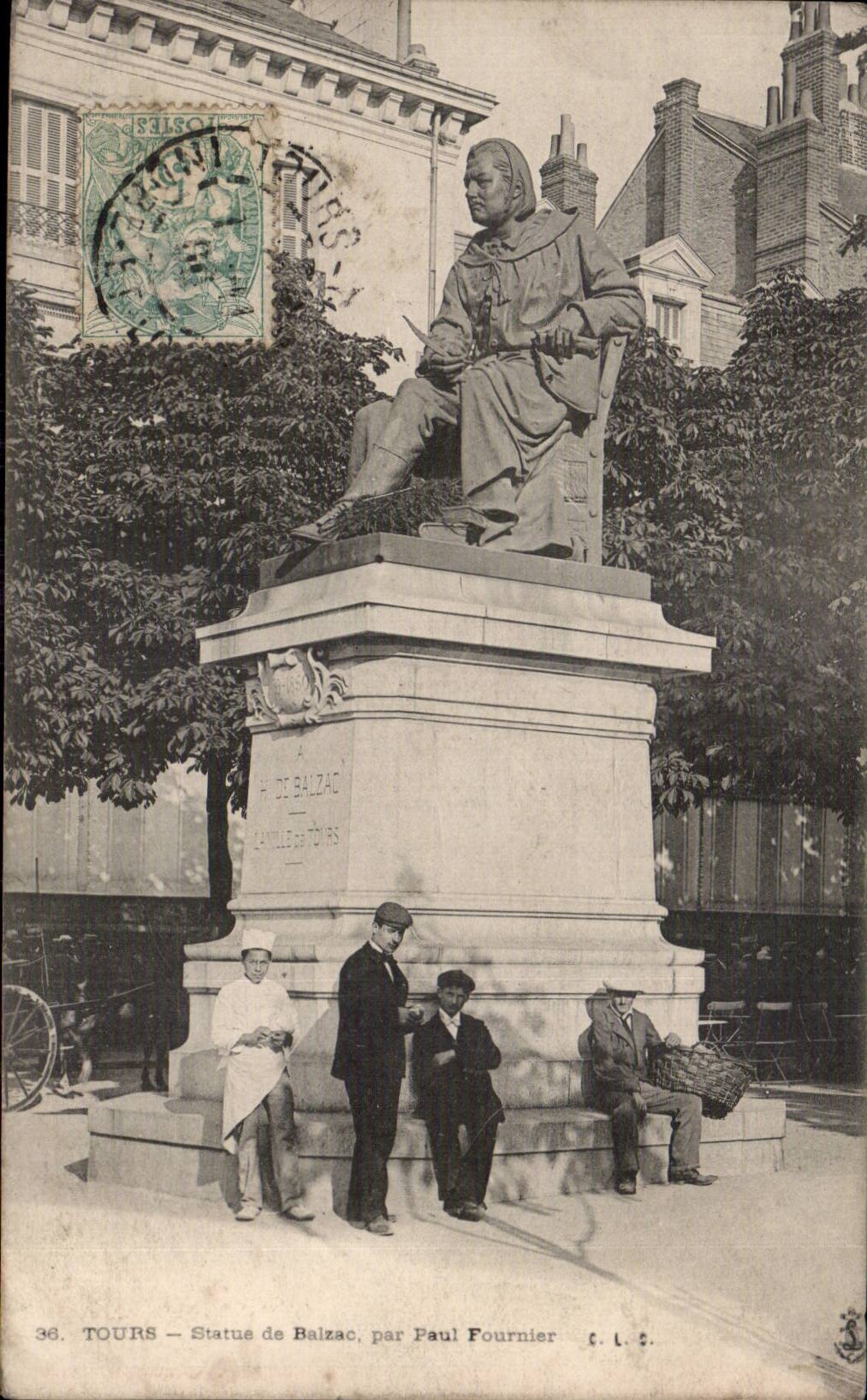 Tours - Statue de Balzac - CPA 