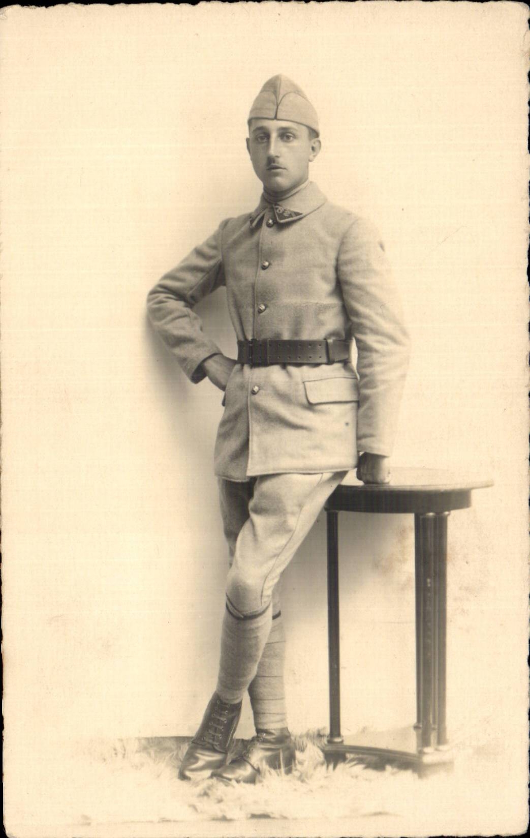 Real photo Militaria Soldier