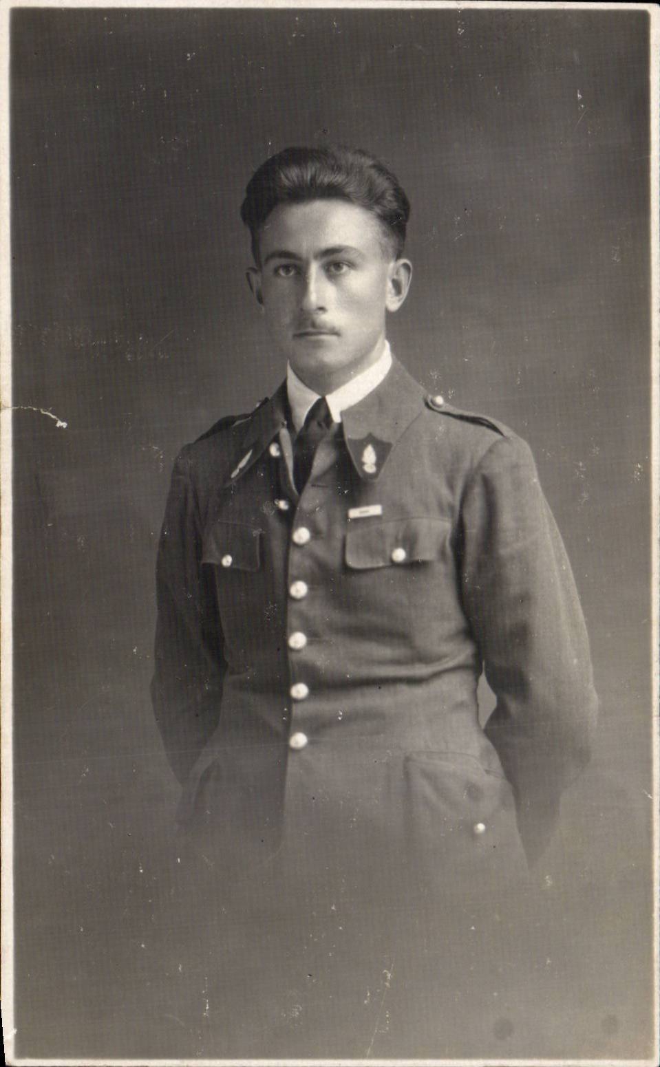 Real photo Militaria Soldier