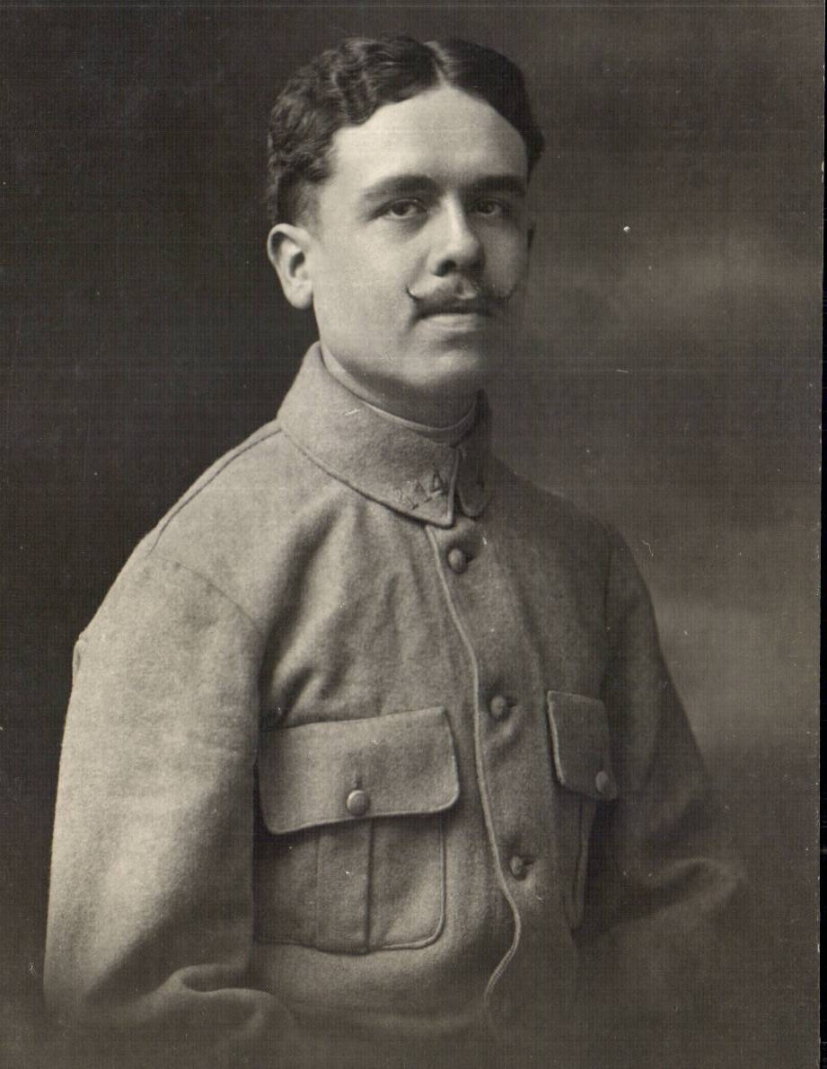 Real photo Militaria Soldier