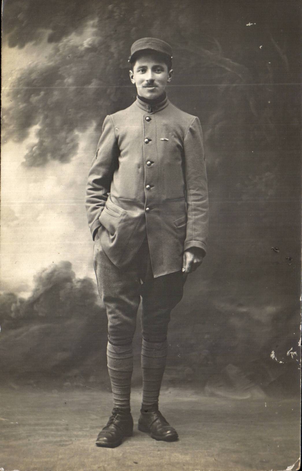 Real photo Militaria Soldier