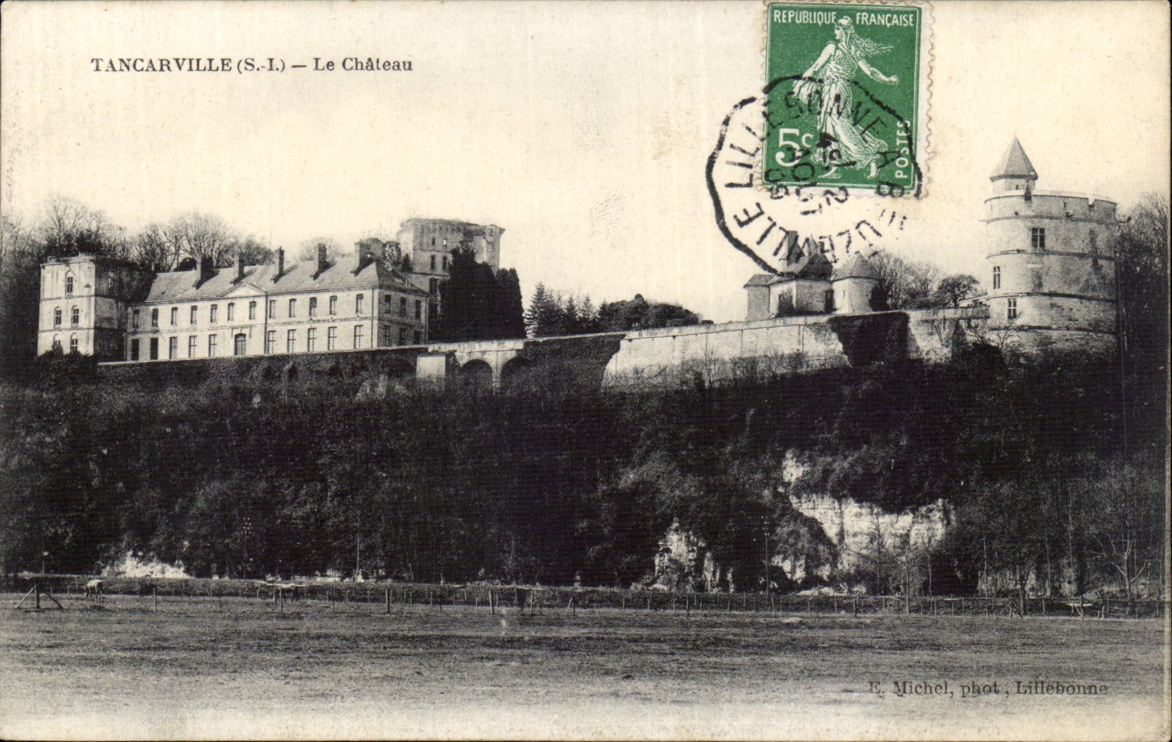 Tancarville - Sight of the Castle - CPA