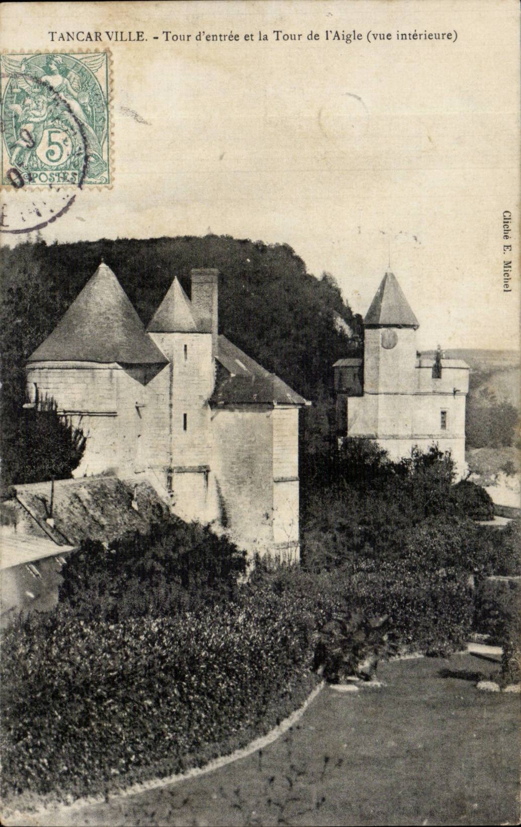 Tancarville - Le Chateau - Tour d Entree et la Tour de l Aigle - CPA