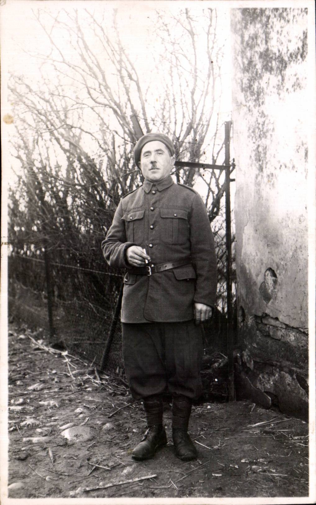 Real photo Militaria Soldier