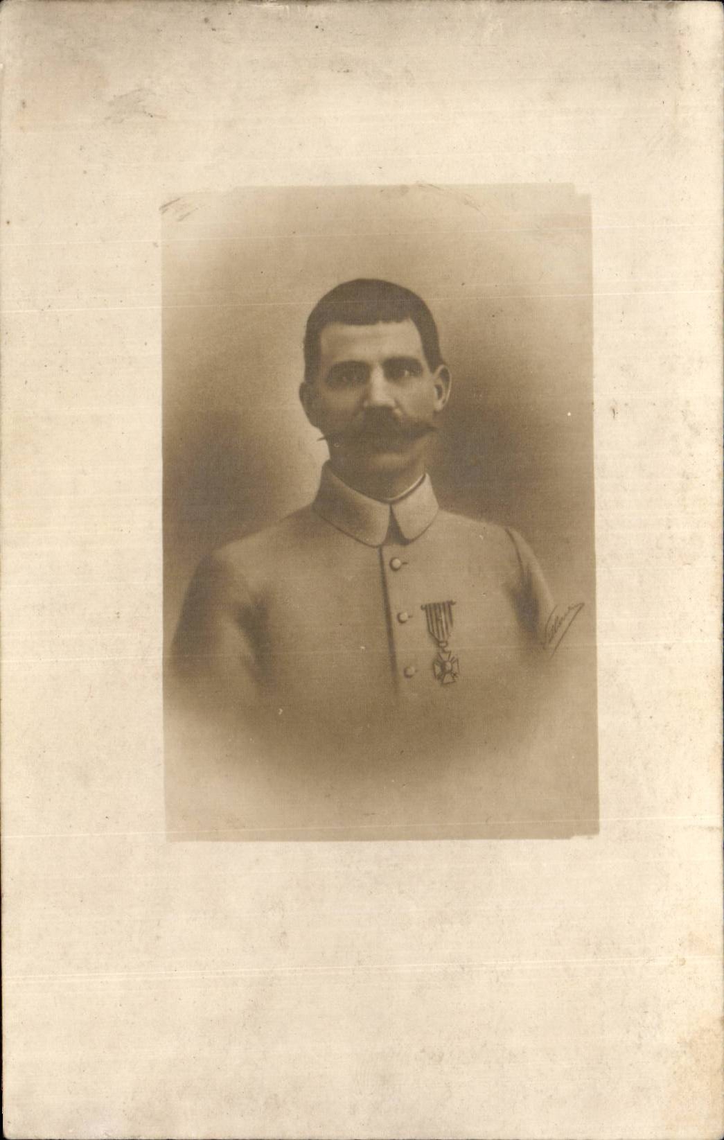 Real photo Militaria Soldier