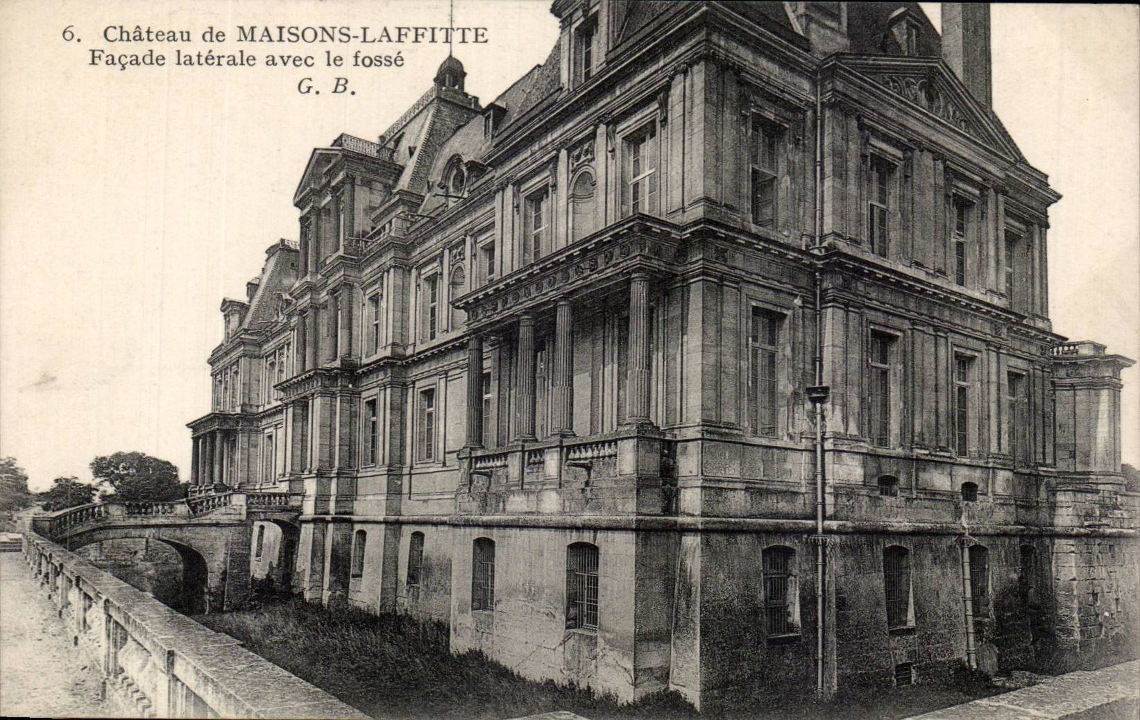 Laffitte houses - the Castle - Side wall - CPA