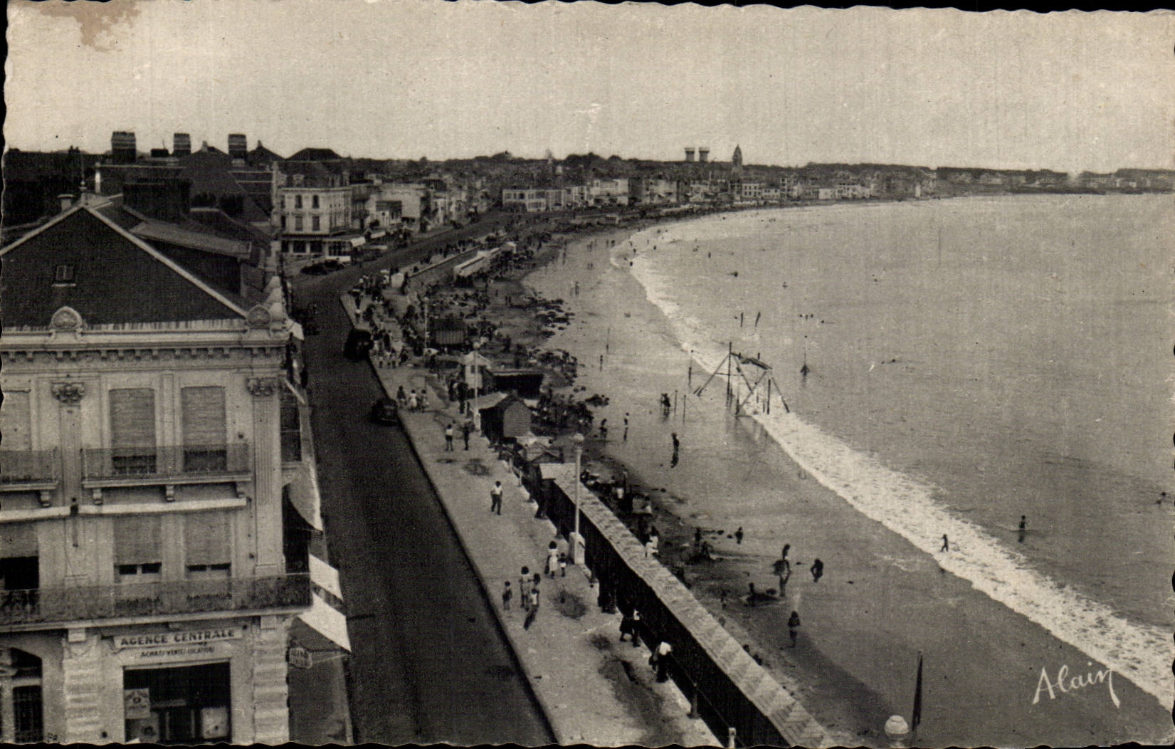 Sands Olonne - Red Direction of Lighthouse - The red lighthouse - CPA
